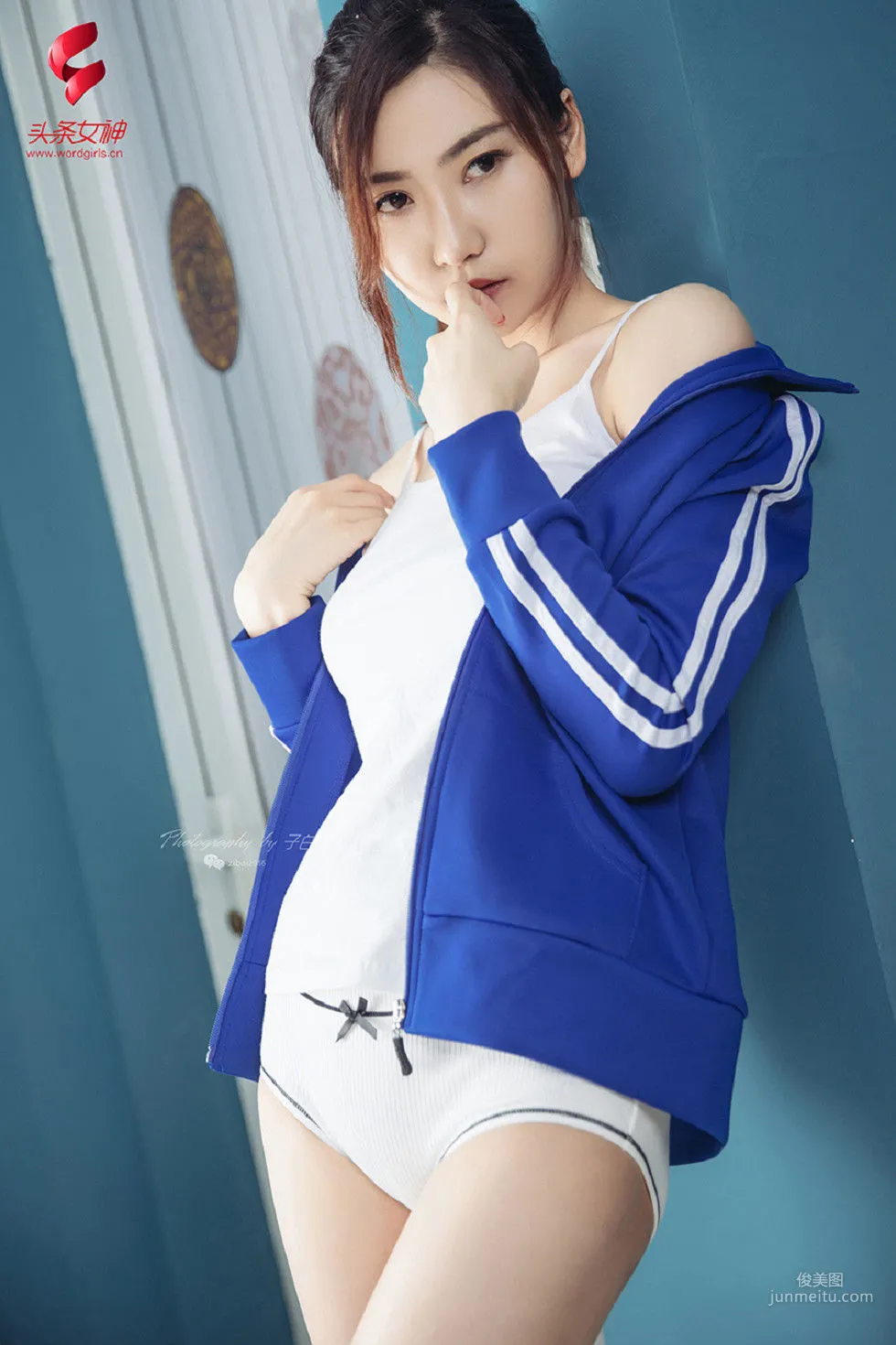 舒文《校花女神》 [头条女神TouTiao] 写真集9
