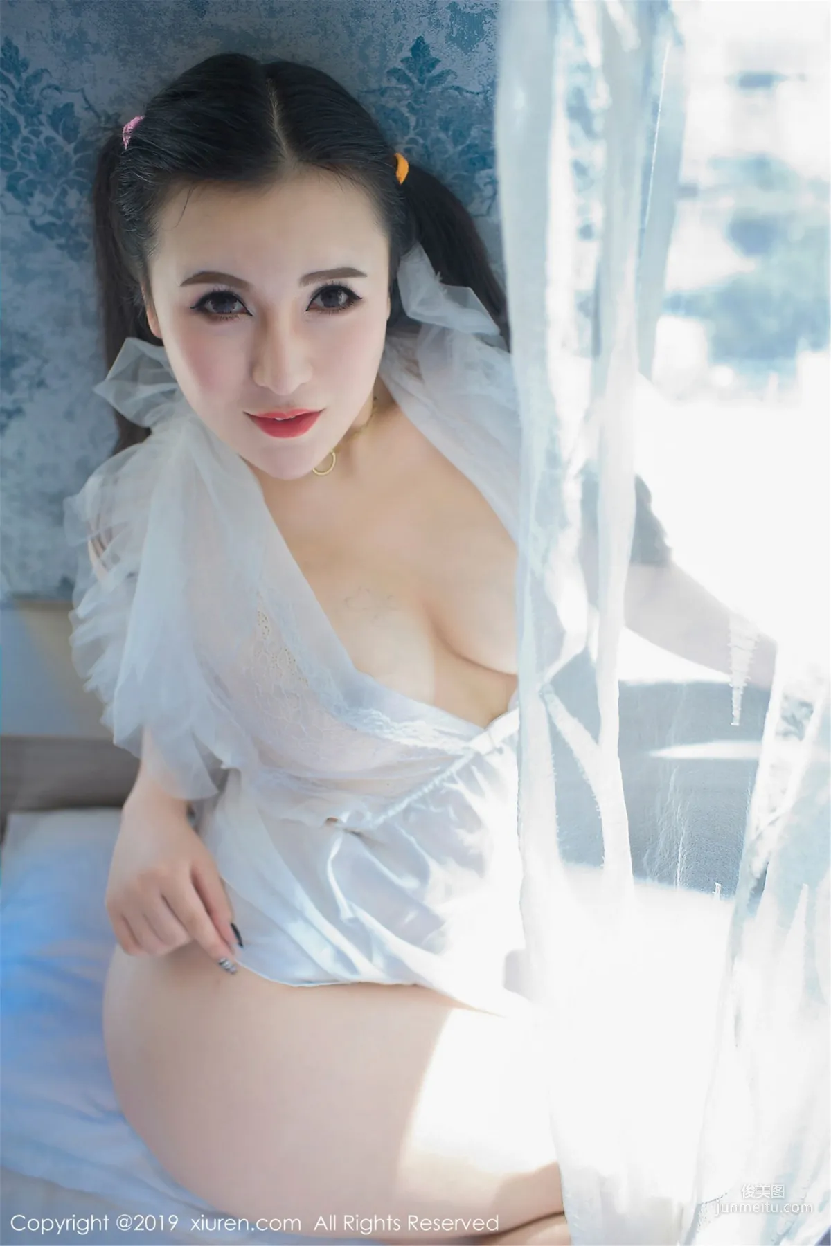 伊諾《比基尼和白色蕾絲》 [秀人XIUREN] No.1588 寫真集 37
