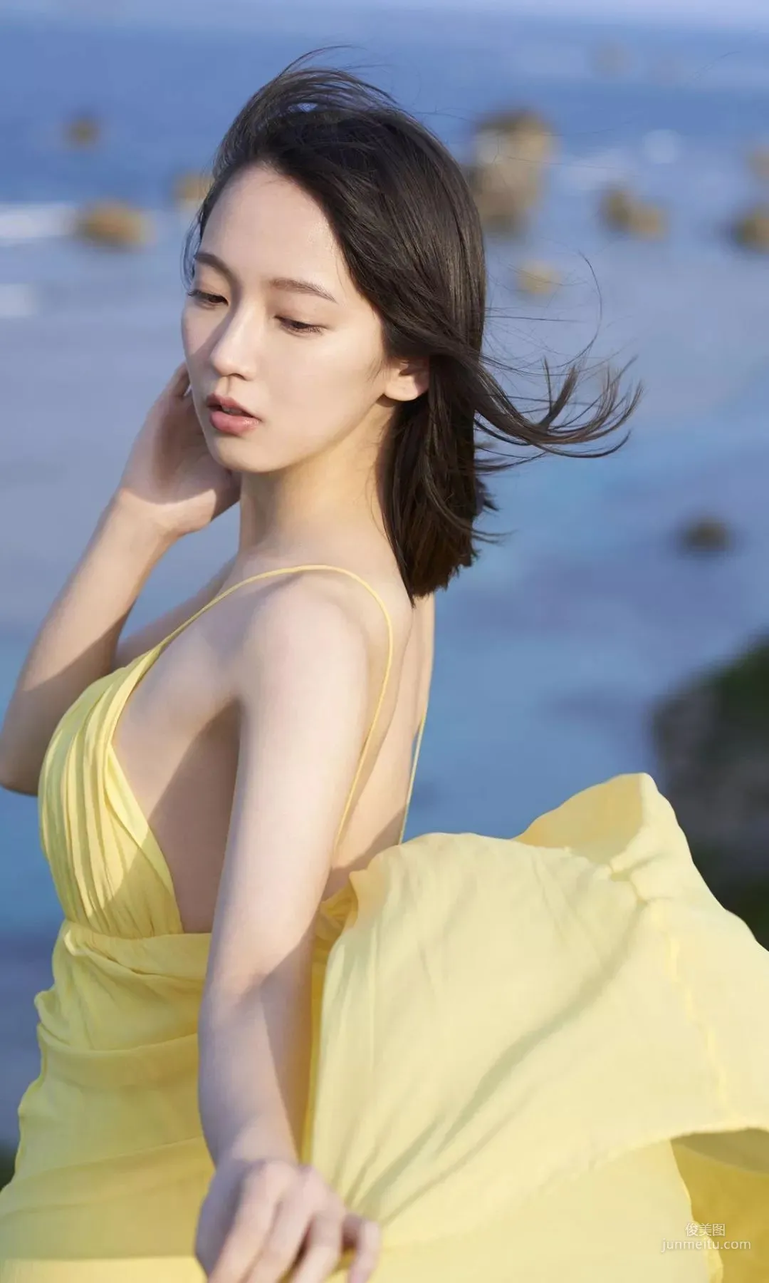 吉岡里帆 「ロングロングバケーション」(Kindle版) 写真集2
