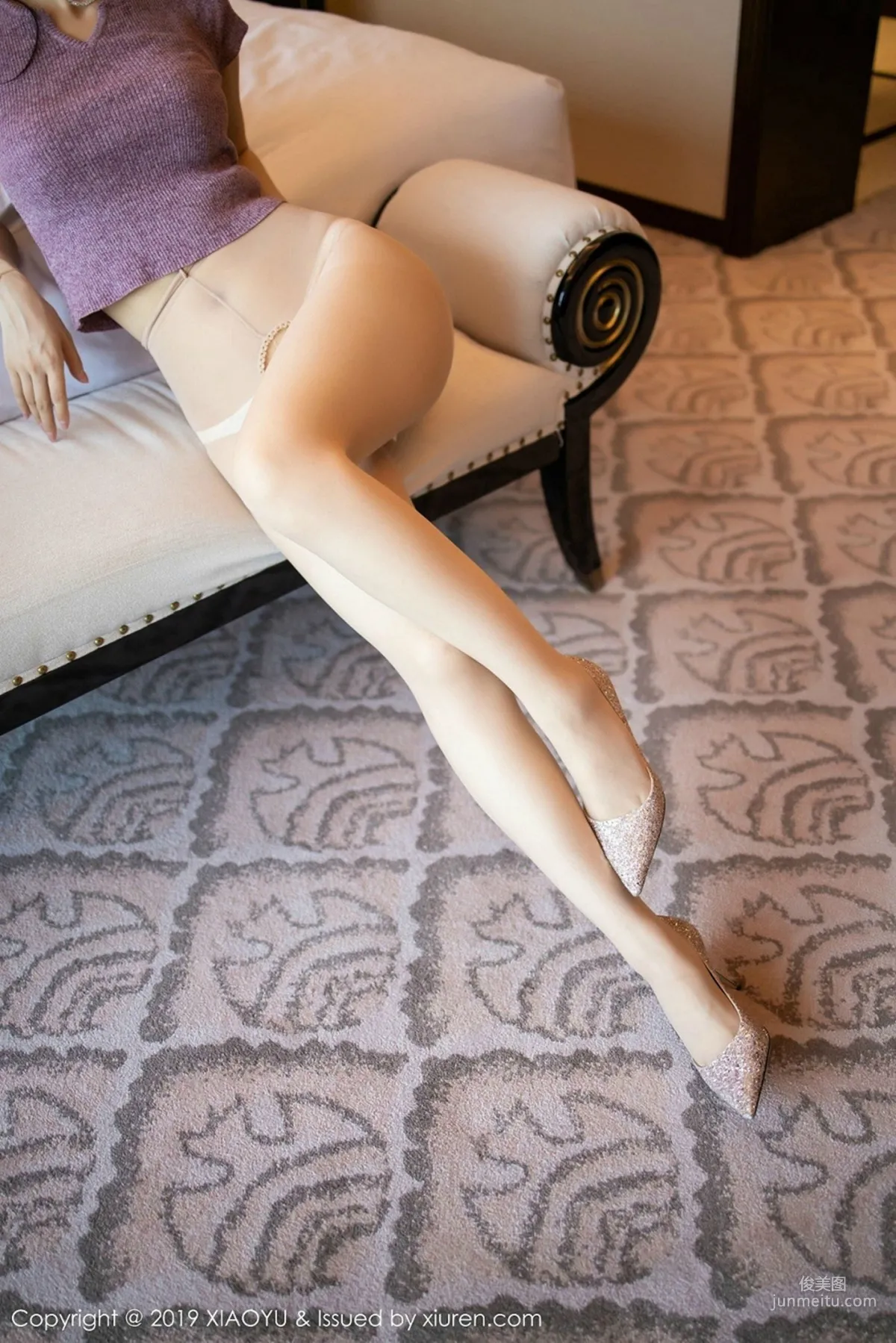 Angela小熱巴《性感絲襪内衣》 [語畫界XIAOYU] Vol.132 寫真集 31