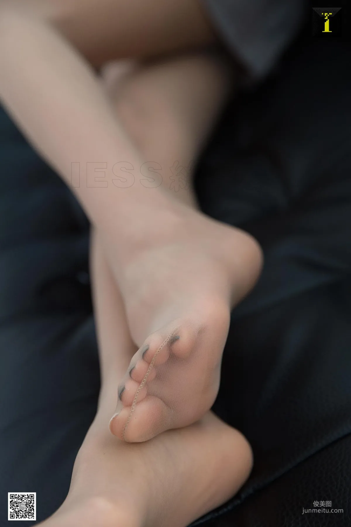 美子 《美子的抹胸裙》 [IESS一千零一夜] 寫真集 87
