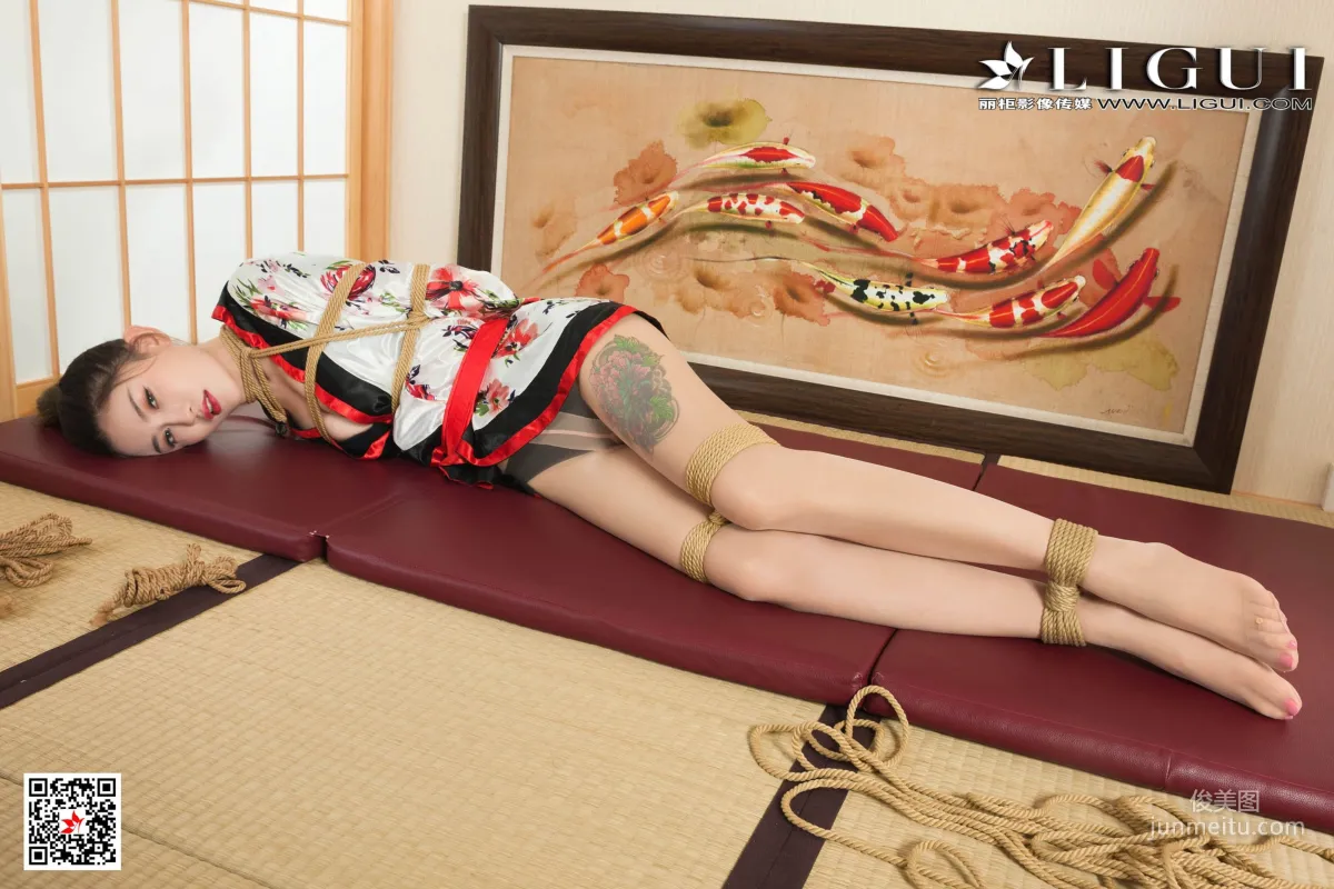 甜甜《繩藝捆綁絲襪人體攝影》 [麗櫃美束] 寫真集 34