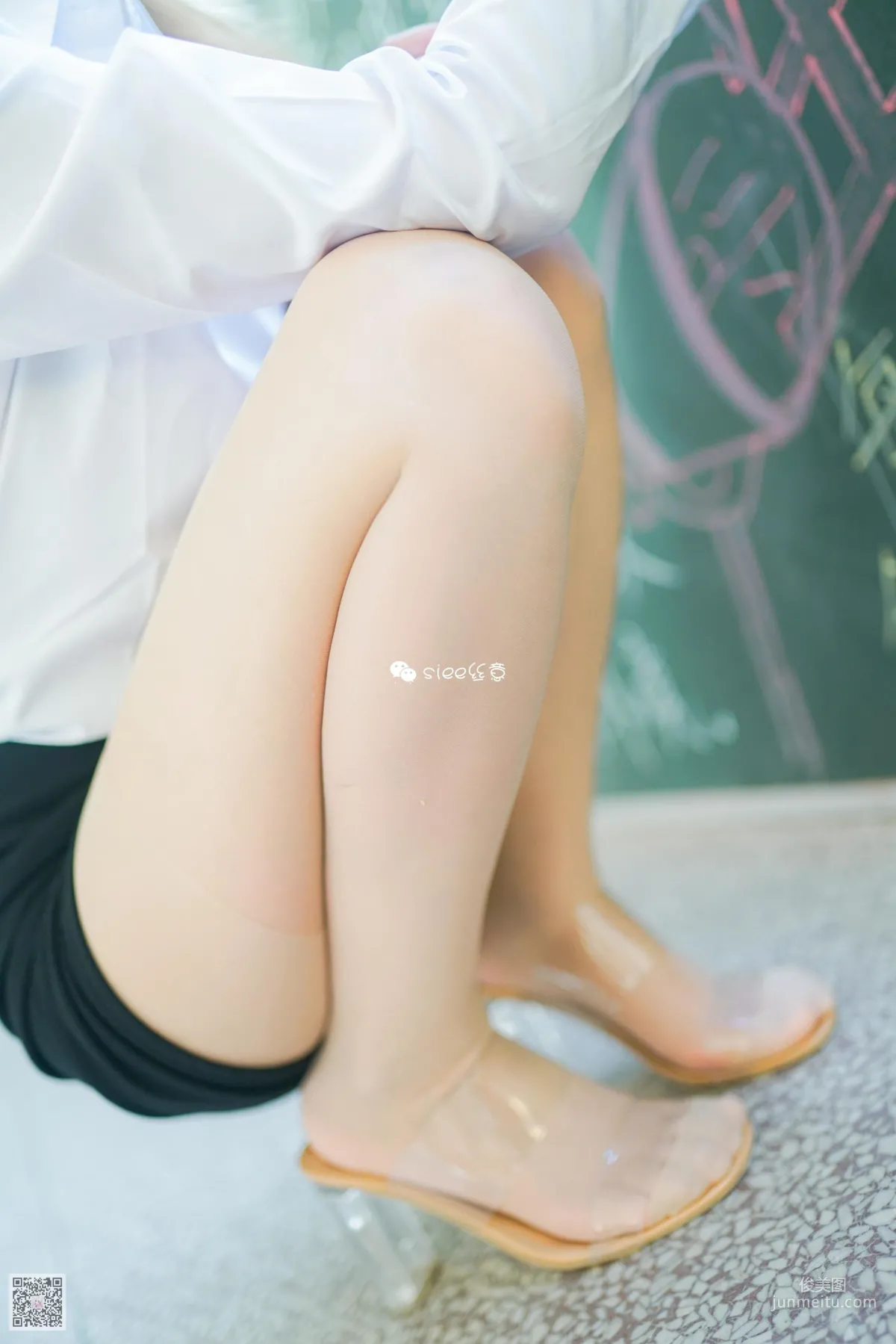 婷婷《浮在唇邊的溫暖》 [絲意SIEE] No.343 寫真集 12