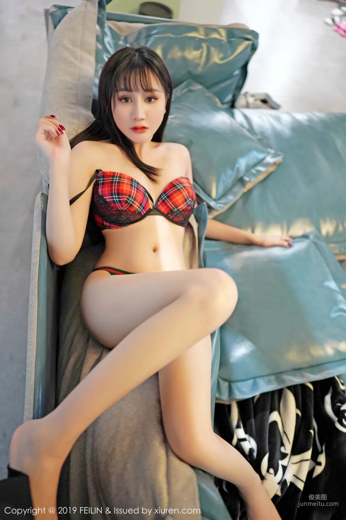 Celina青妍《顔值清甜可人》 [嗲囡囡FEILIN] VOL.205 寫真集 6