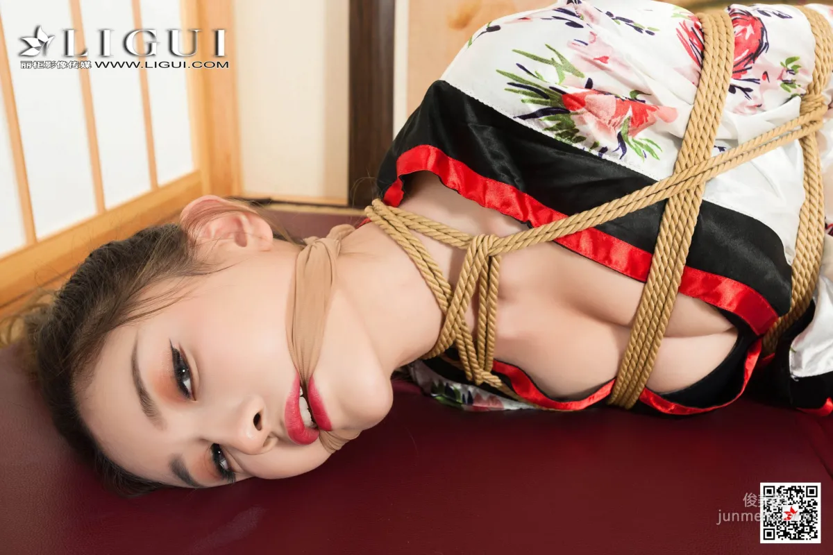 甜甜《繩藝捆綁絲襪人體攝影》 [麗櫃美束] 寫真集 22