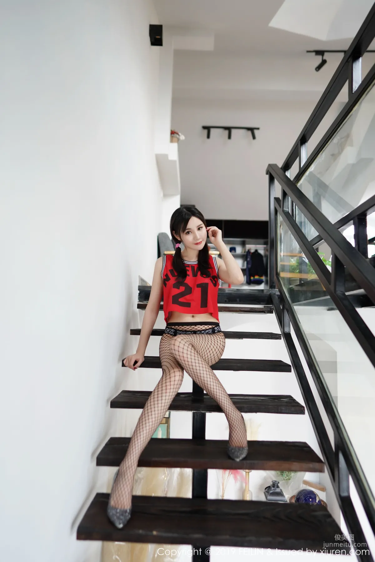 Celina青妍《肌膚嬌嫩勝雪》 [嗲囡囡FEILIN] VOL.206 寫真集 5