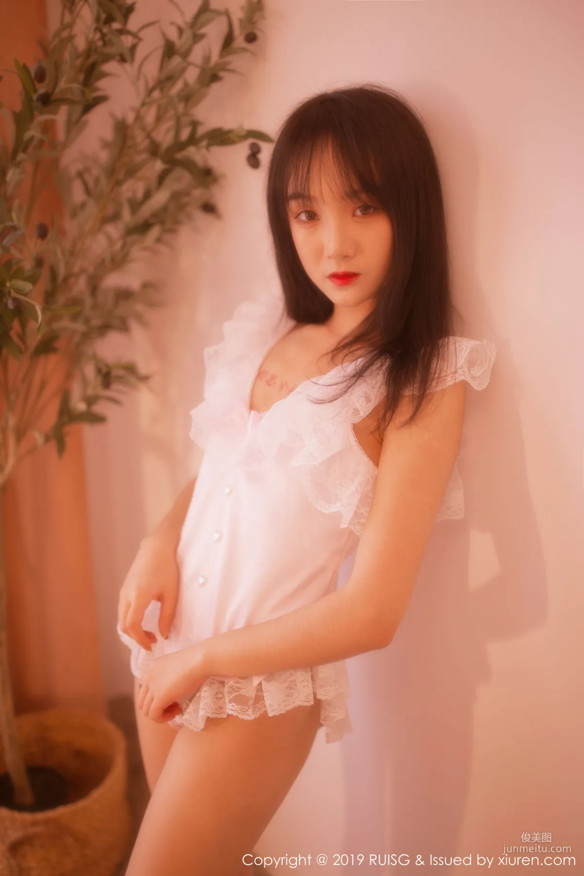 小葡萄miki《唯美不失性感》 [瑞絲館RUISG] Vol.085 寫真集 29