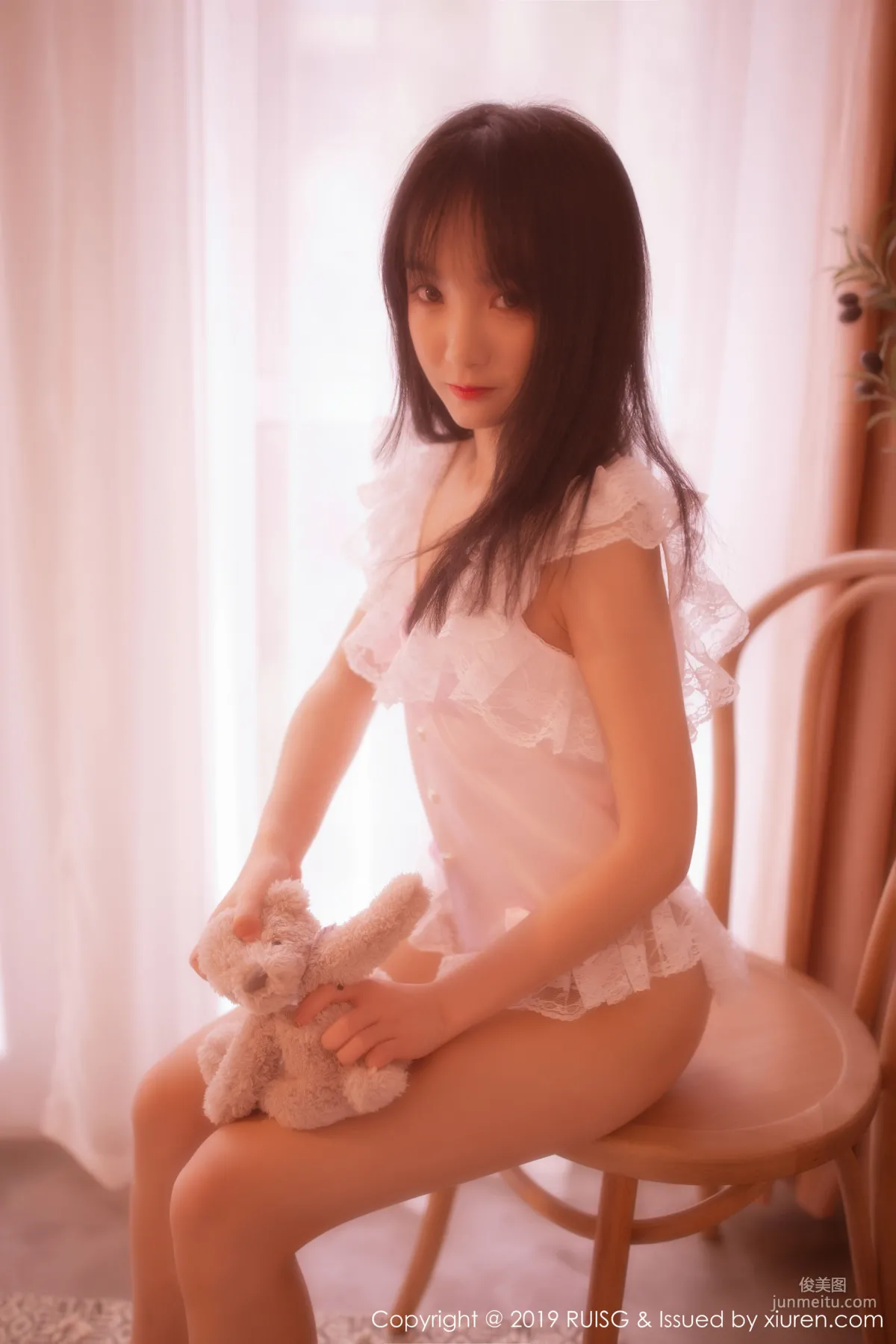 小葡萄miki《唯美不失性感》 [瑞絲館RUISG] Vol.085 寫真集 25