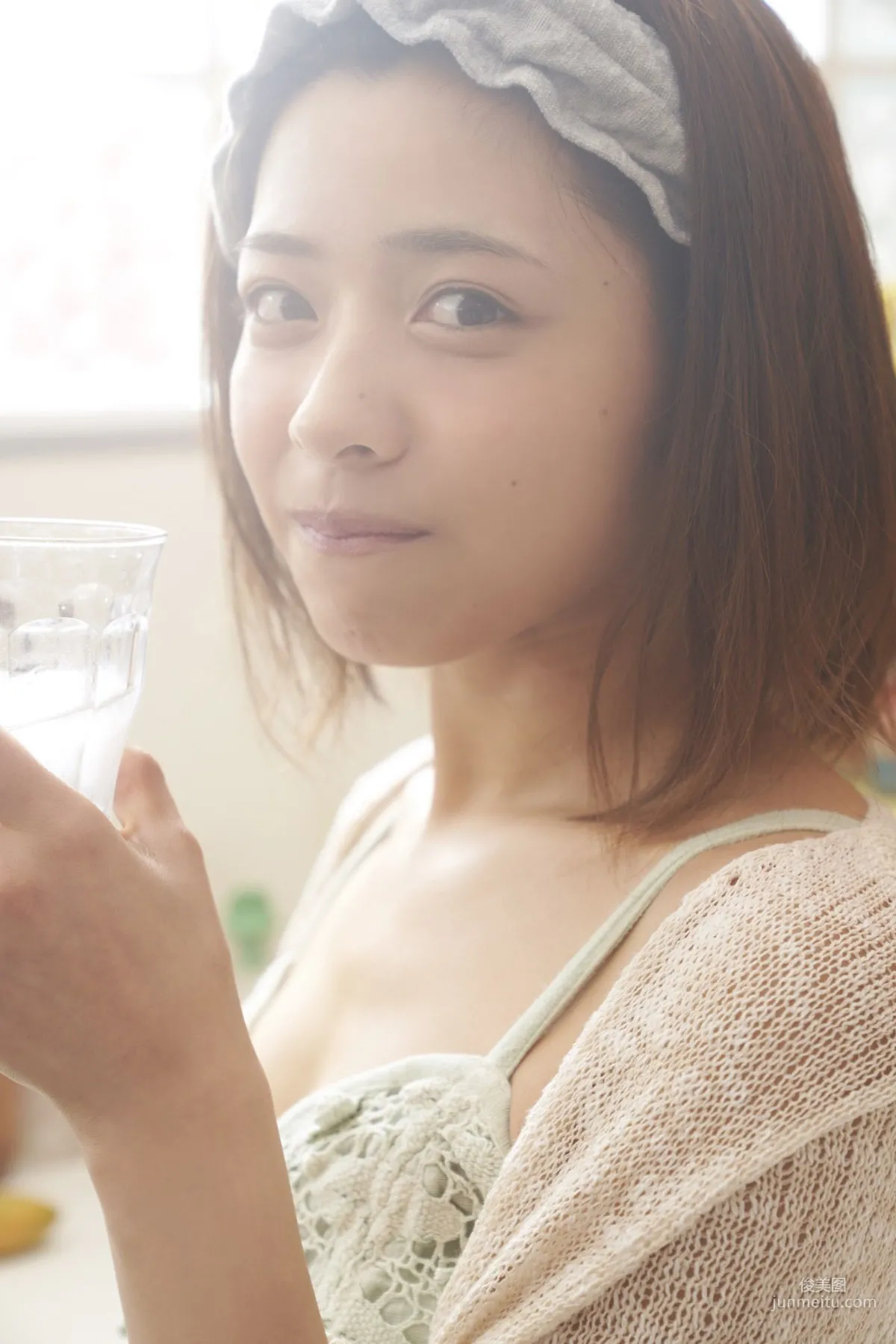 [Hello! Project Digital Books] No.183 金澤朋子 Kanazawa Tomoko 写真集15