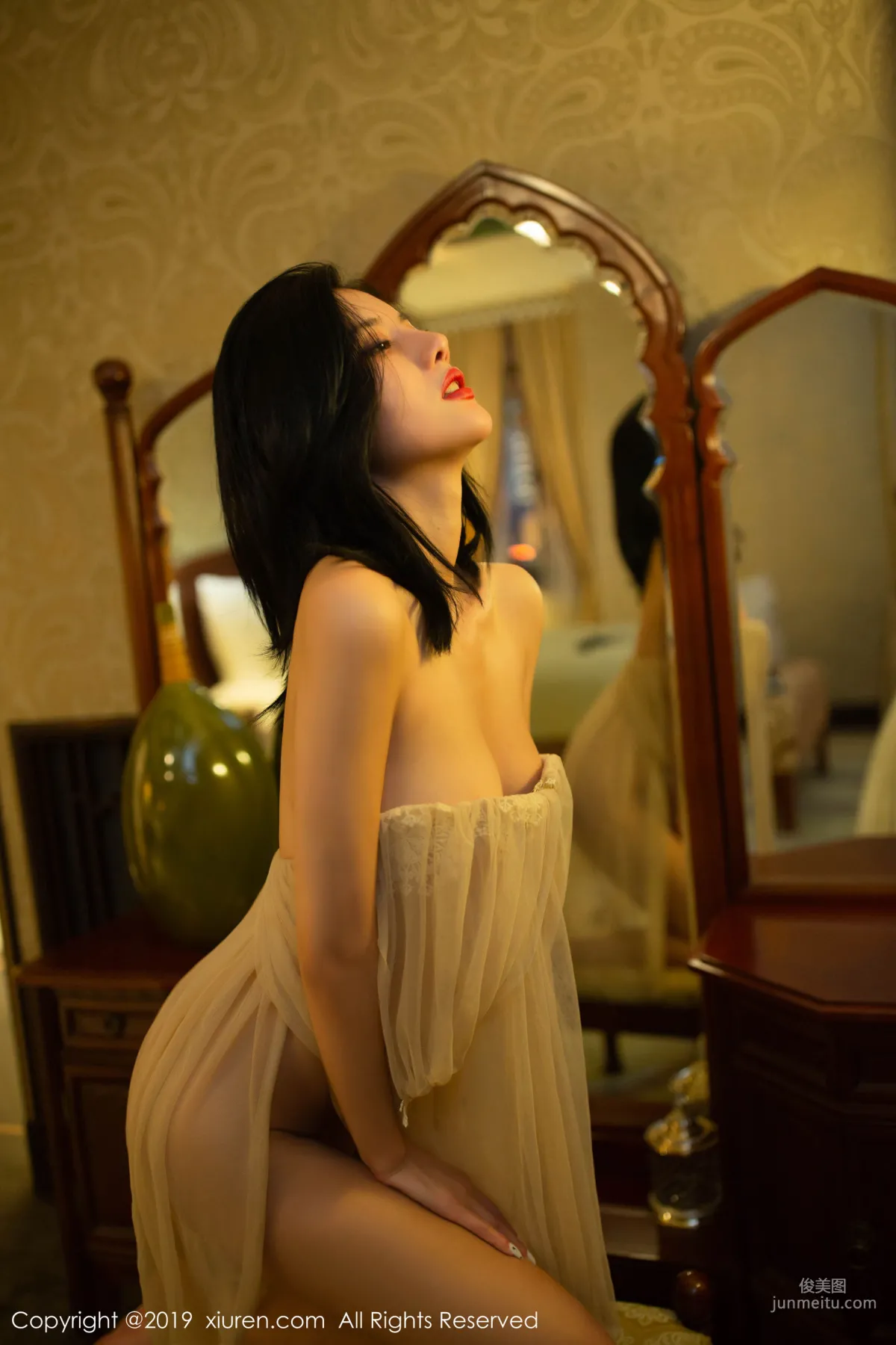 就是阿朱啊《黃色内衣》 [秀人XiuRen] No.1668 寫真集 40
