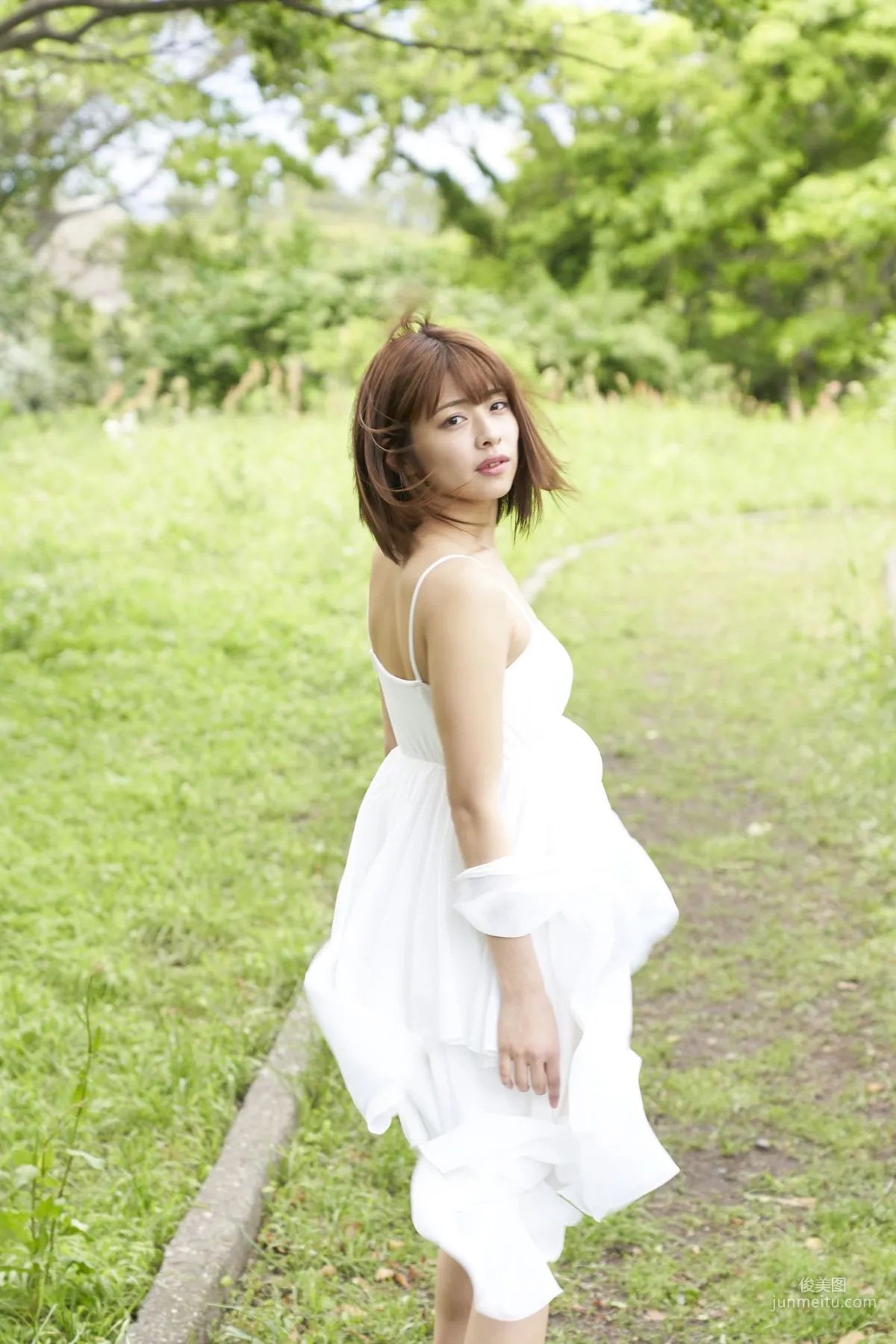 [Hello! Project Digital Books] No.183 金澤朋子 Kanazawa Tomoko 写真集30