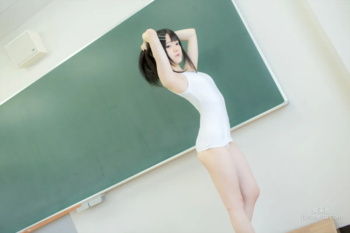 まきろん。《君夏 - 君と僕の夏休み》 白スク 写真集39
