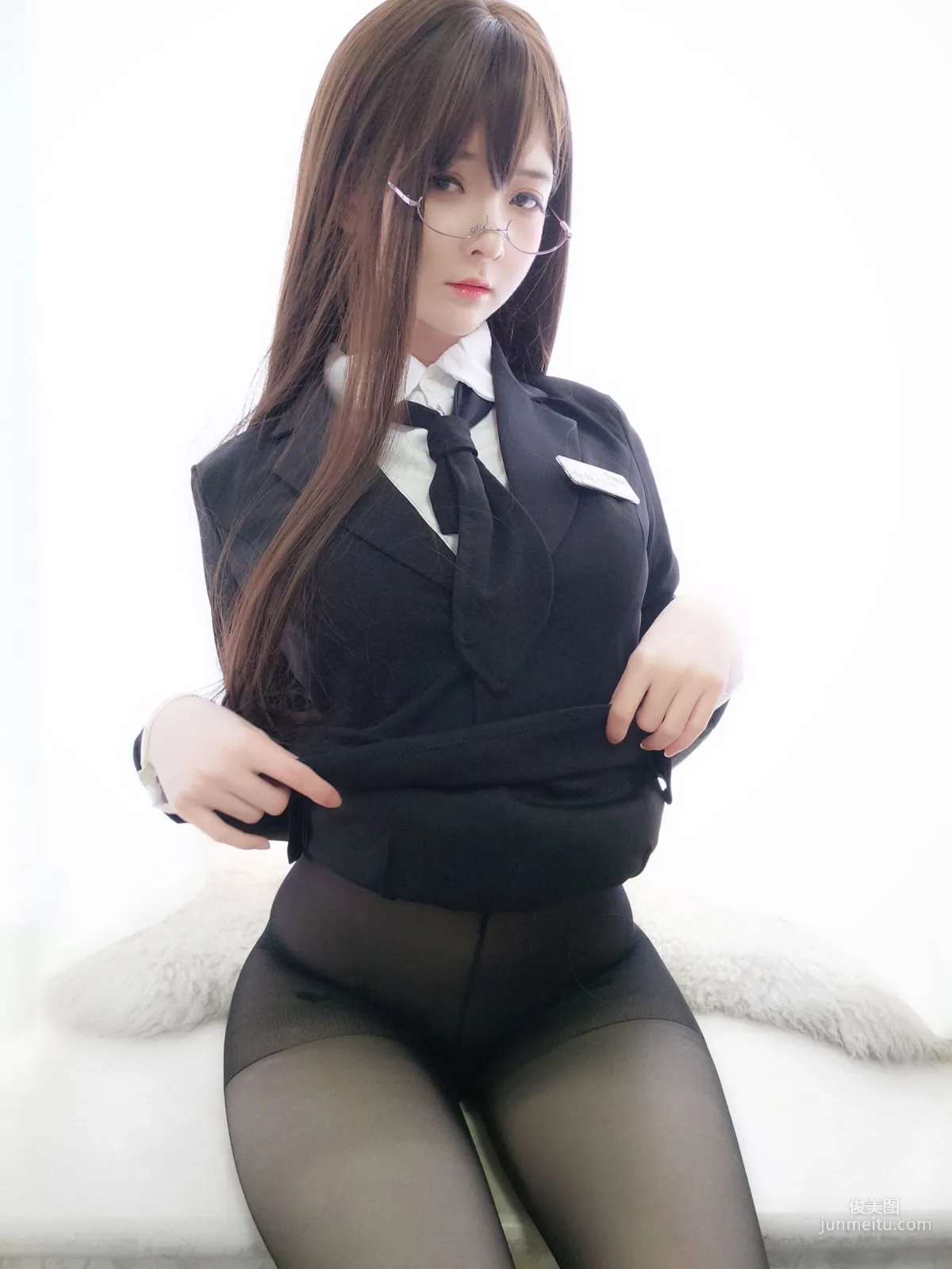 一小央澤《助理姐姐》 [COSPLAY美女] 寫真集 27