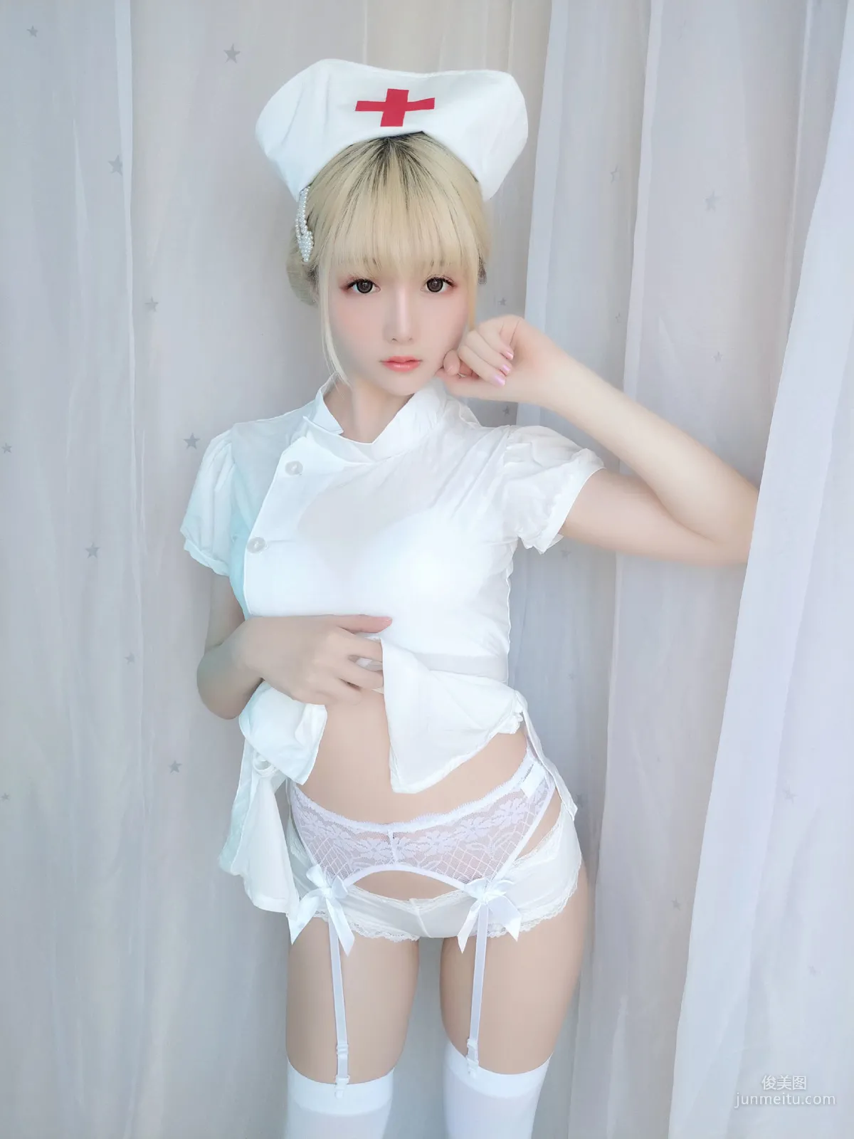 星之遲遲 《夜勤病棟》 [福利COSPLAY] 寫真集 52