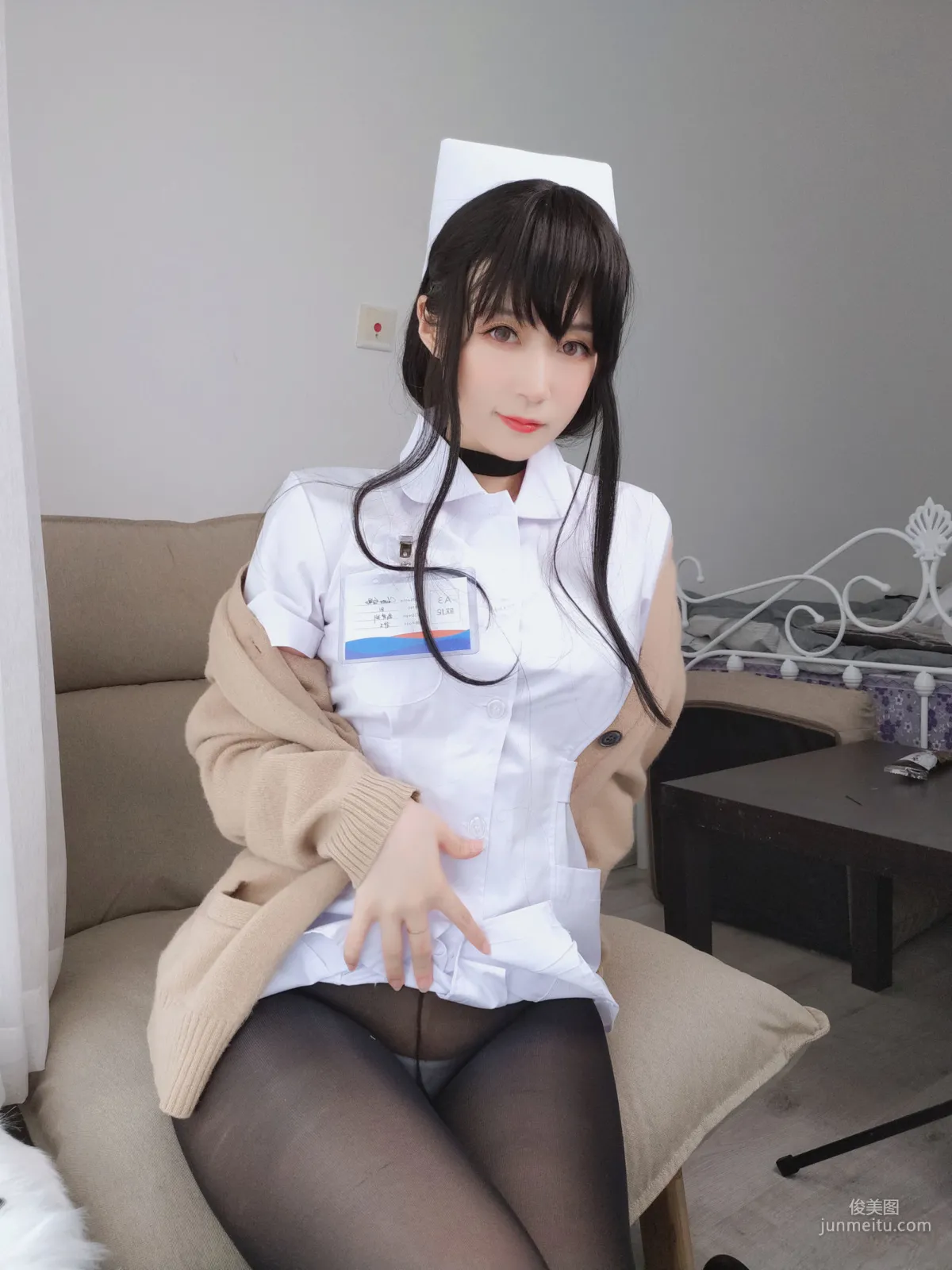 白銀81《長發小護士》 [COSPLAY美女] 寫真集 2