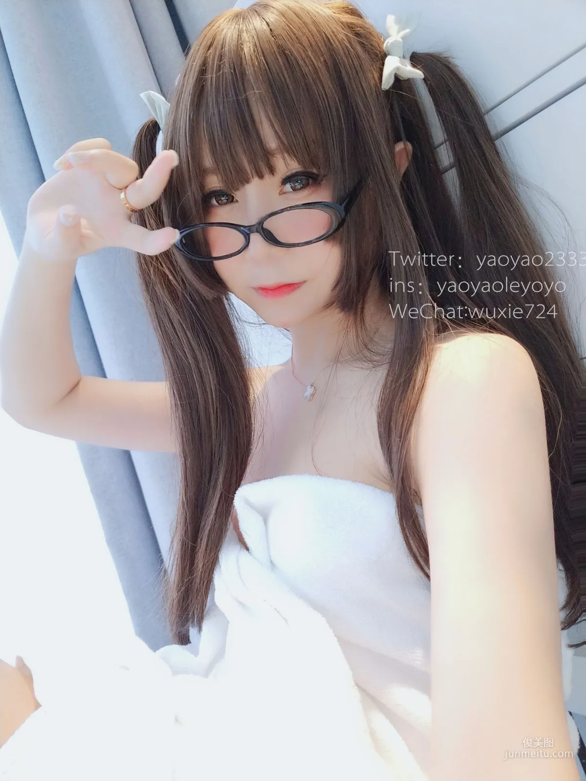 搖搖樂yoyo《浴巾風情》 [COSPLAY福利] 寫真集 23