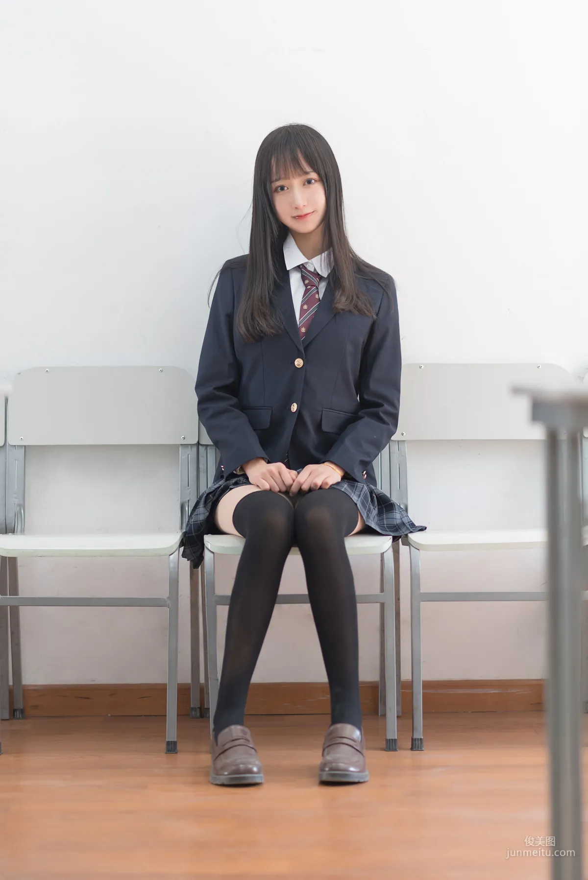 萌妹木綿綿OwO《西式JK》 [COSER美女] 寫真集 44