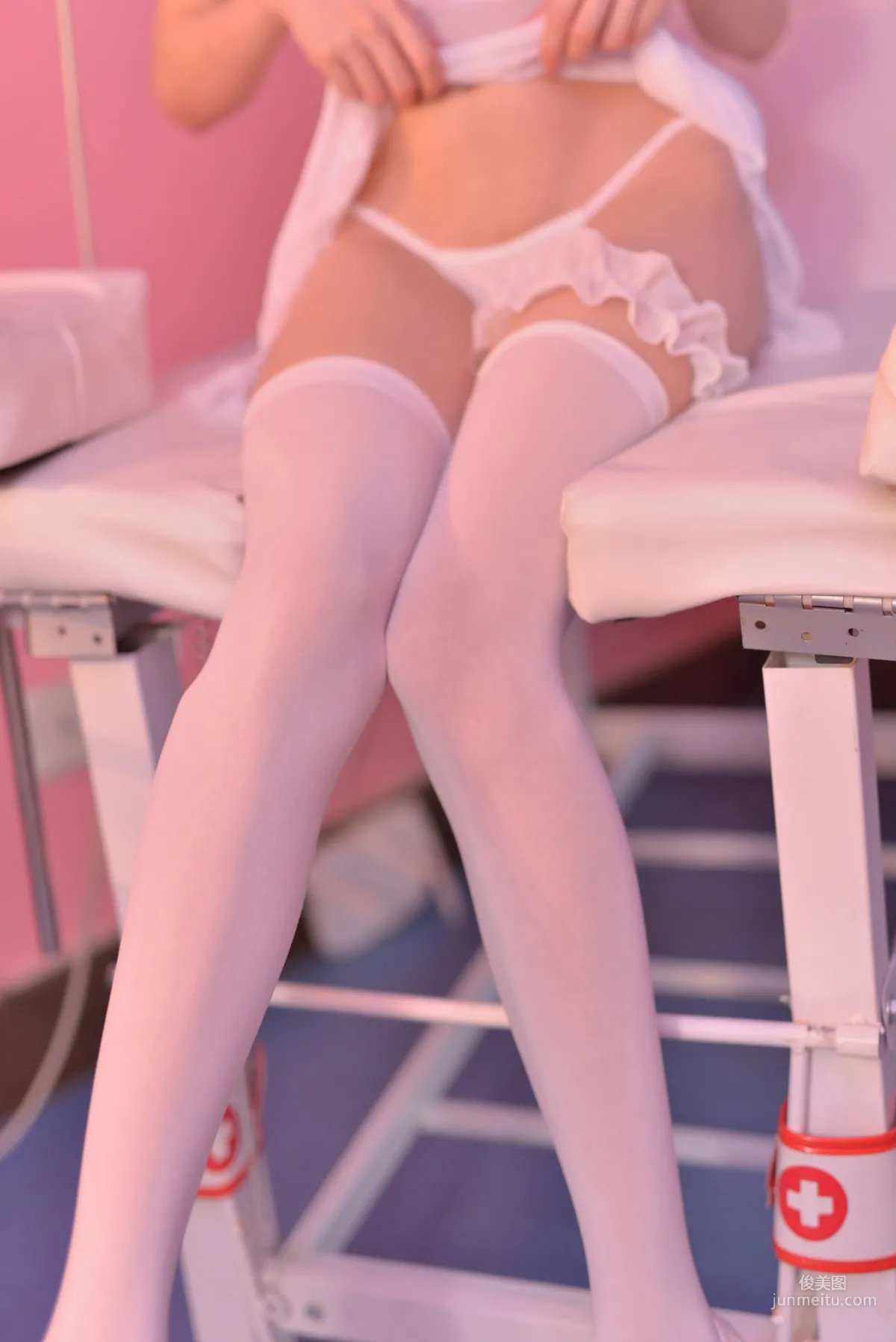 NAGISA魔物喵《性感看護師》 [COSPLAY福利] 寫真集 6