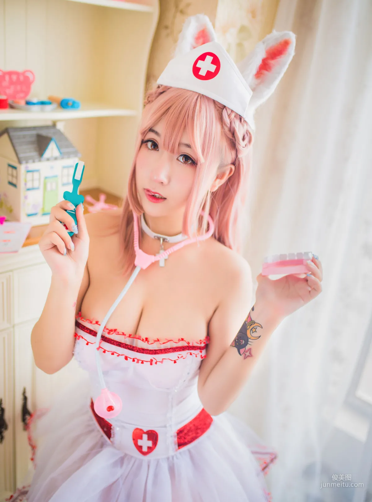 巨乳貓九醬Sakura《獸の物語》 寫真集 34