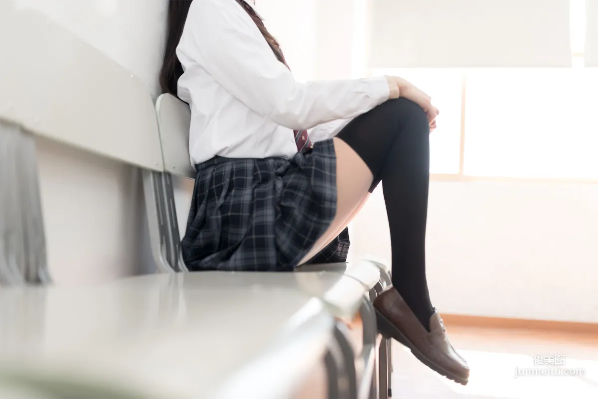 萌妹木綿綿OwO《西式JK》 [COSER美女] 寫真集 14