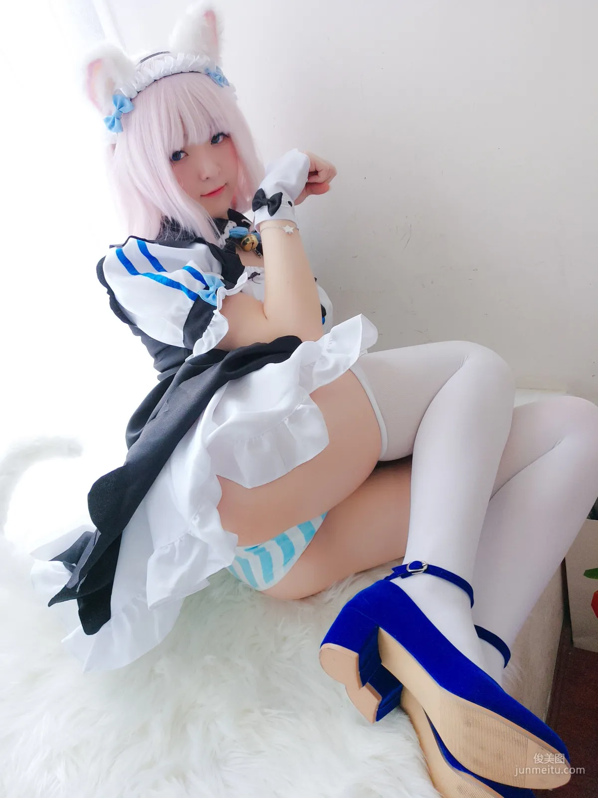 一小央澤《貓娘香子蘭》 [COSPLAY美女] 寫真集 16