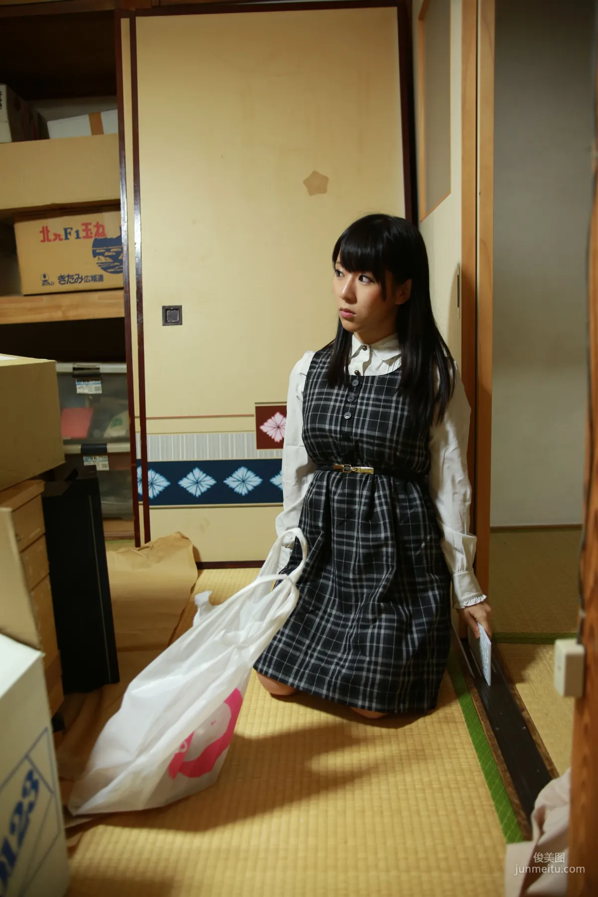 雨宮留菜 《ふたり暮らし畫像 》寫真集 23