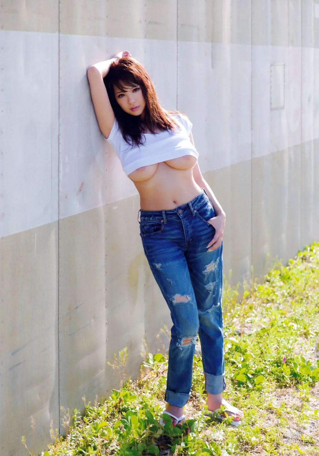 RION(安齋らら) ファースト『my home』 写真集10