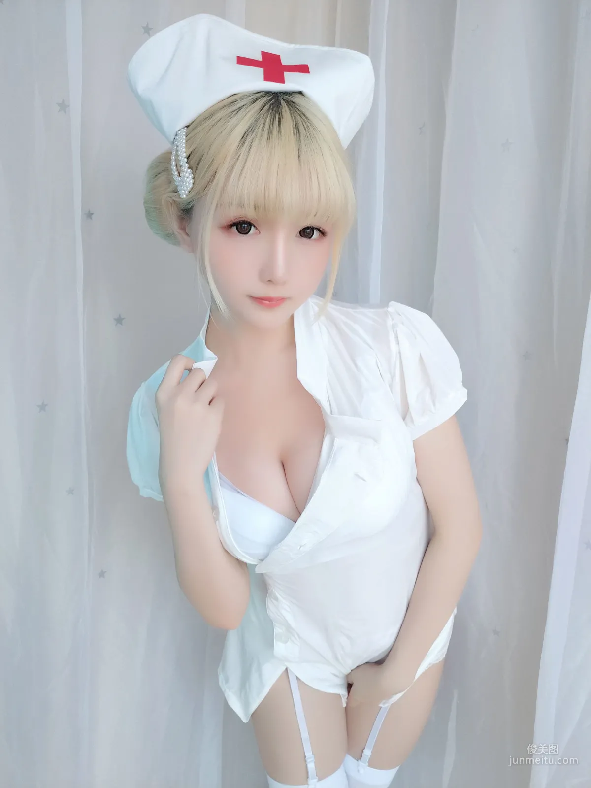 星之遲遲 《夜勤病棟》 [福利COSPLAY] 寫真集 36