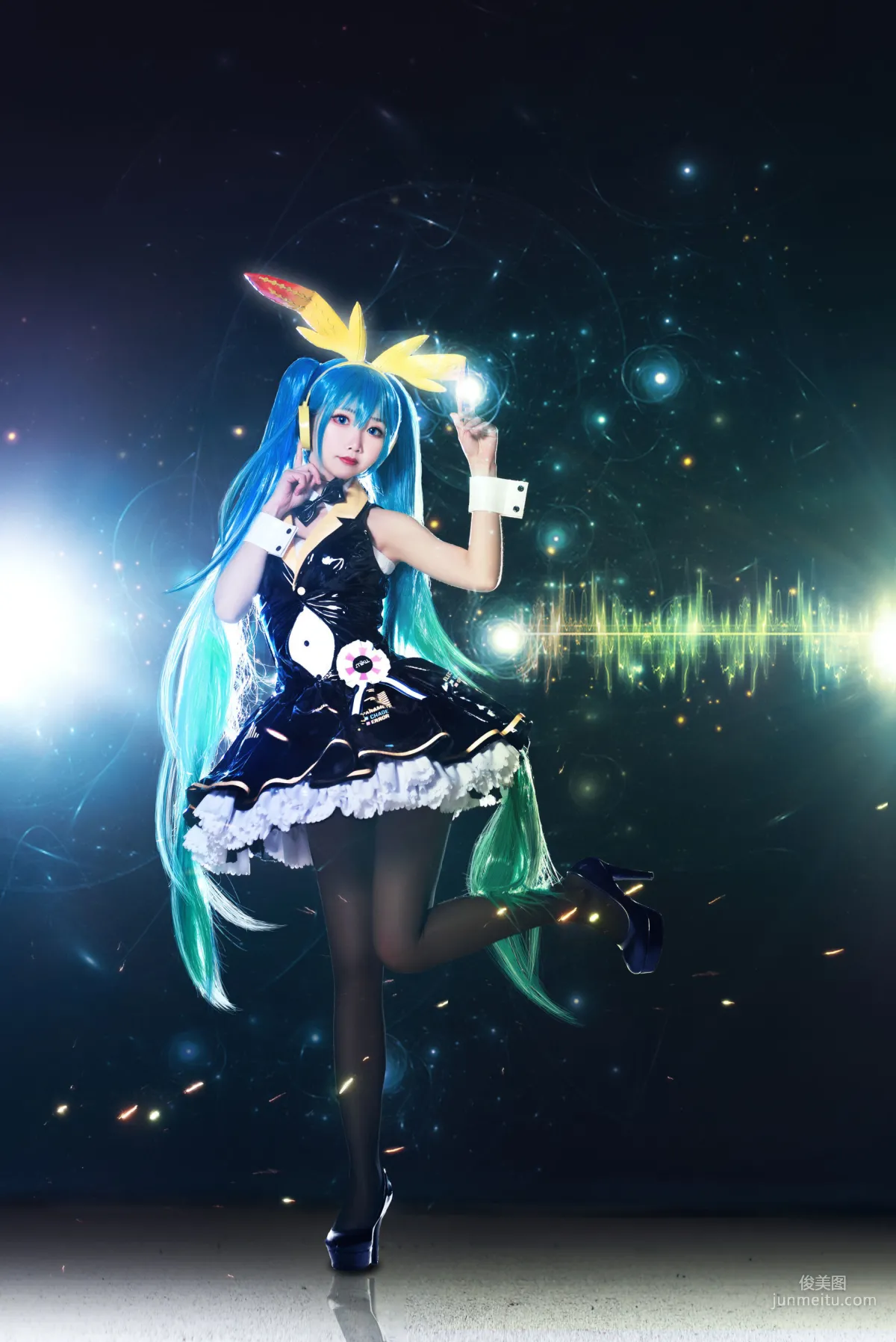 面饼仙儿《初音Miku》 [福利COSPLAY] 写真集13