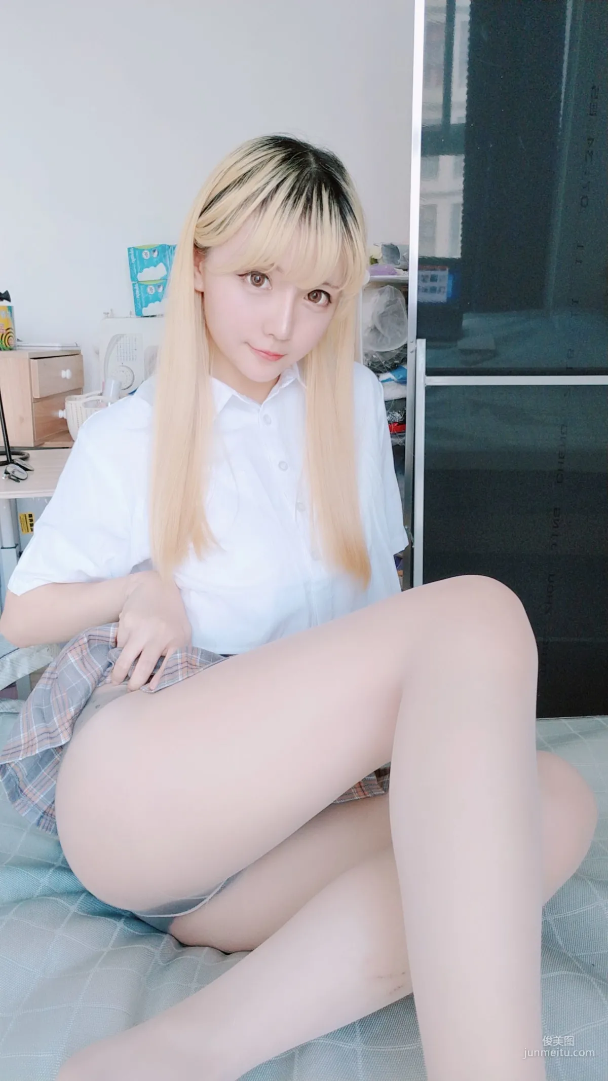 萌妹星之遲遲《短裙制服》 [福利COSPLAY] 寫真集 17