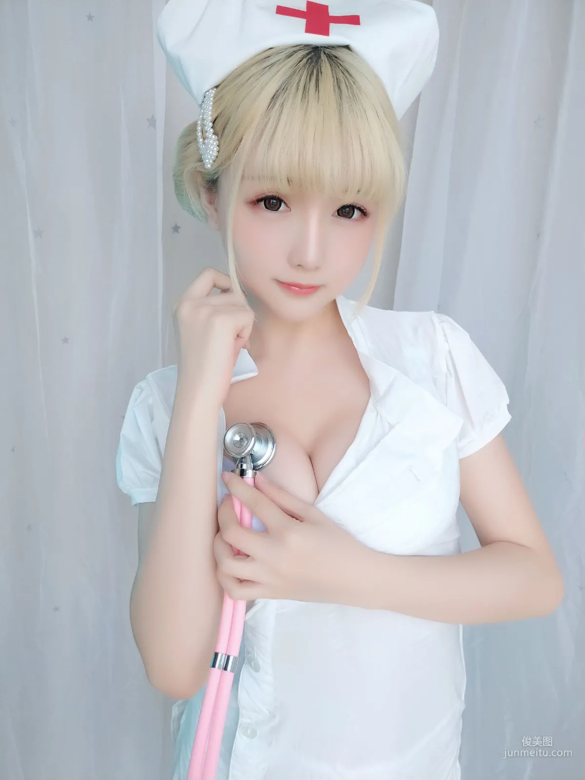 星之遲遲 《夜勤病棟》 [福利COSPLAY] 寫真集 21