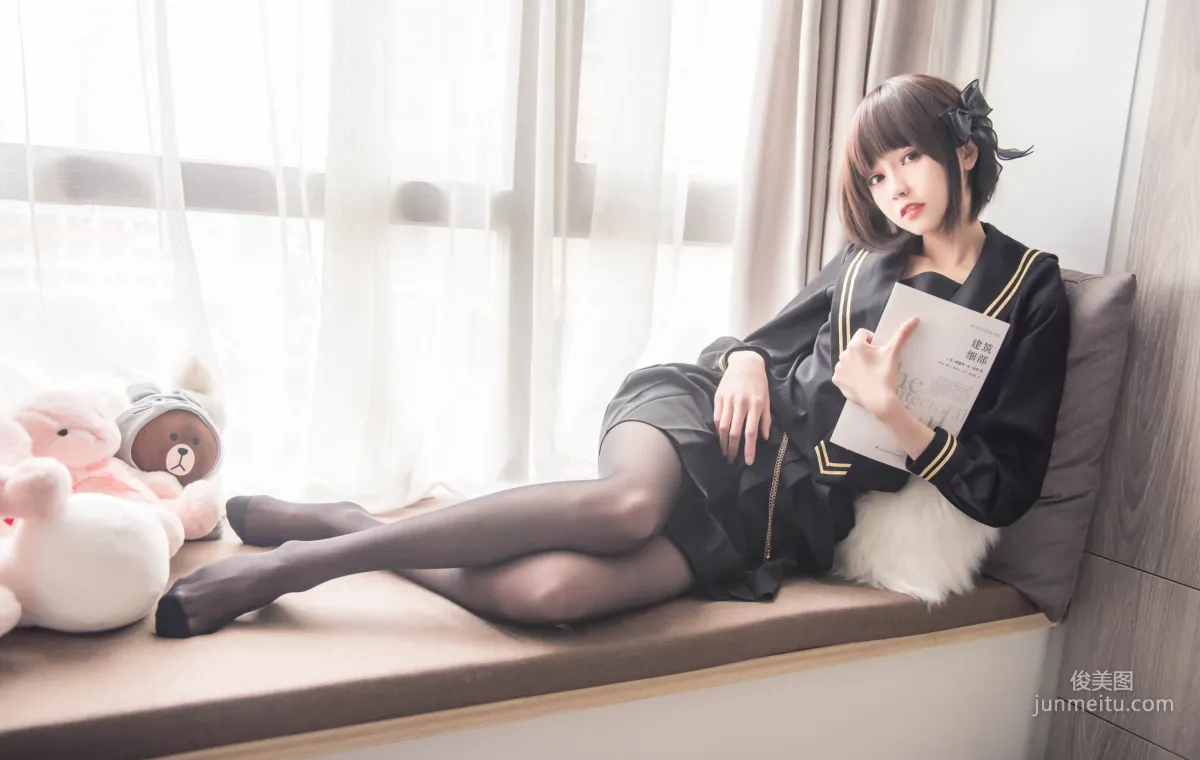 你的負卿《窗台制服》 [COSPLAY福利] 寫真集 15