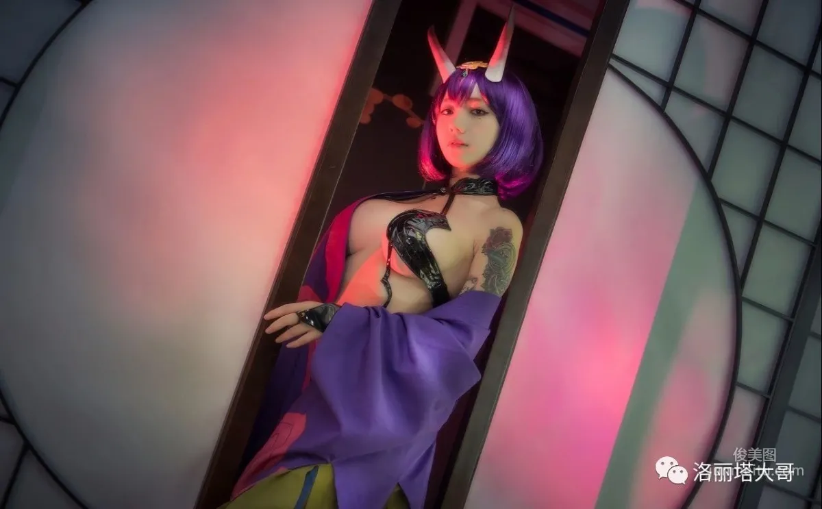 COSER洛麗塔大哥 《酒吞》 [COSPLAY美女] 寫真集 36