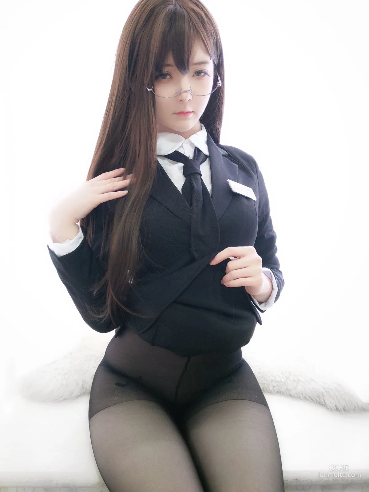 一小央澤《助理姐姐》 [COSPLAY美女] 寫真集 29
