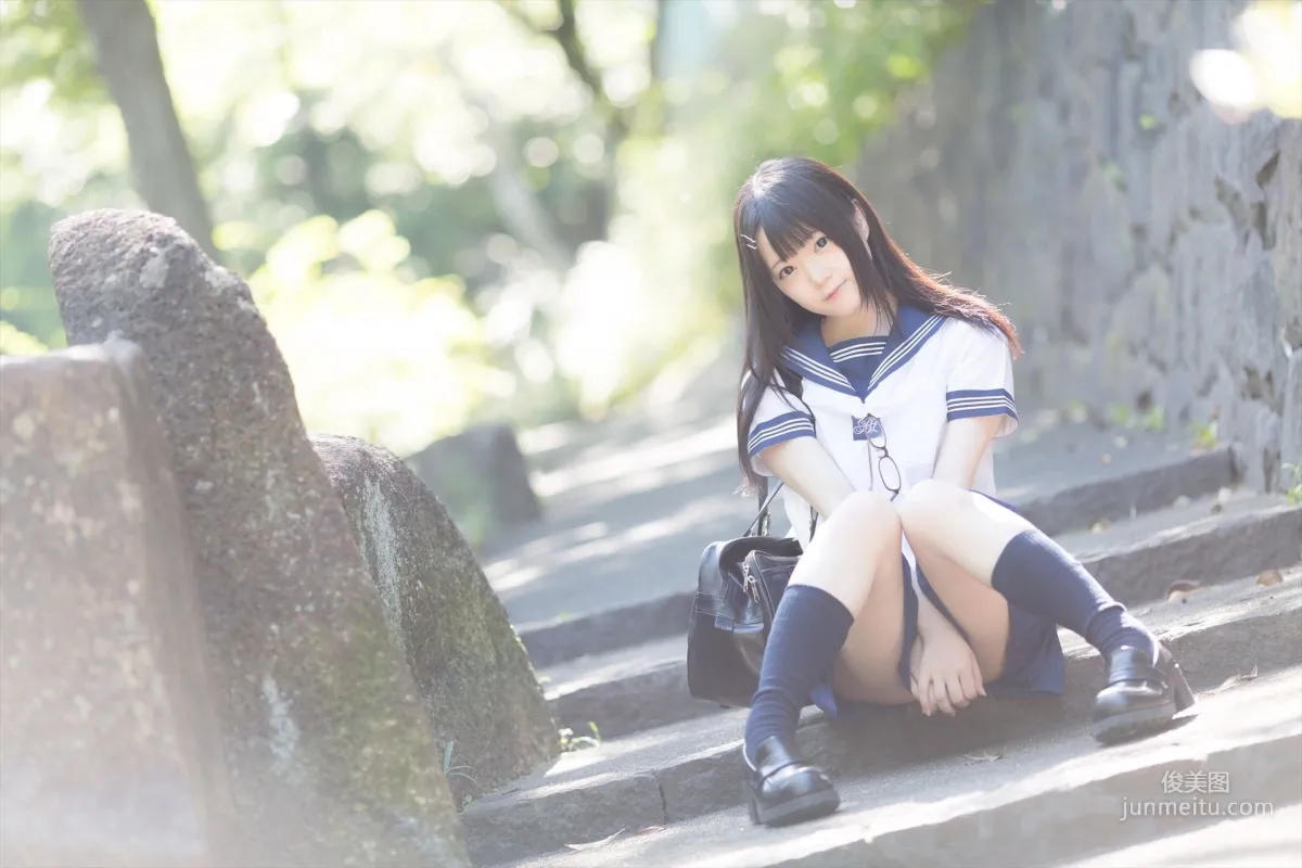 まきろん。《君夏 - 君と僕の夏休み》 制服  写真集4