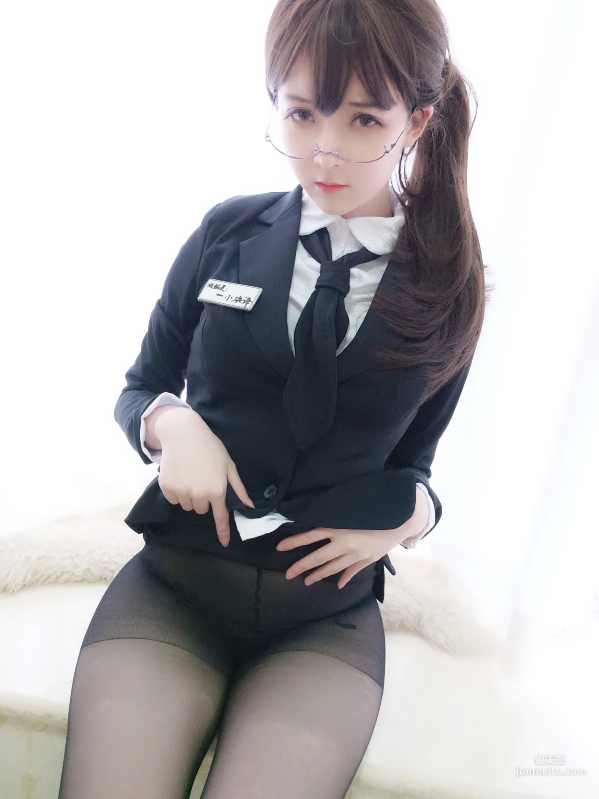 一小央澤《助理姐姐》 [COSPLAY美女] 寫真集 24
