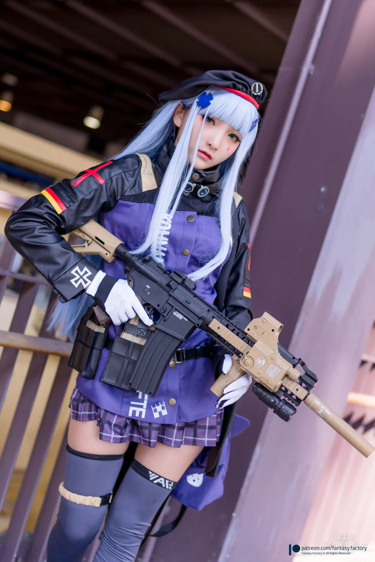 COSER小丁《魔女+浴池+黑丝》 [Fantasy Factory] 写真集1