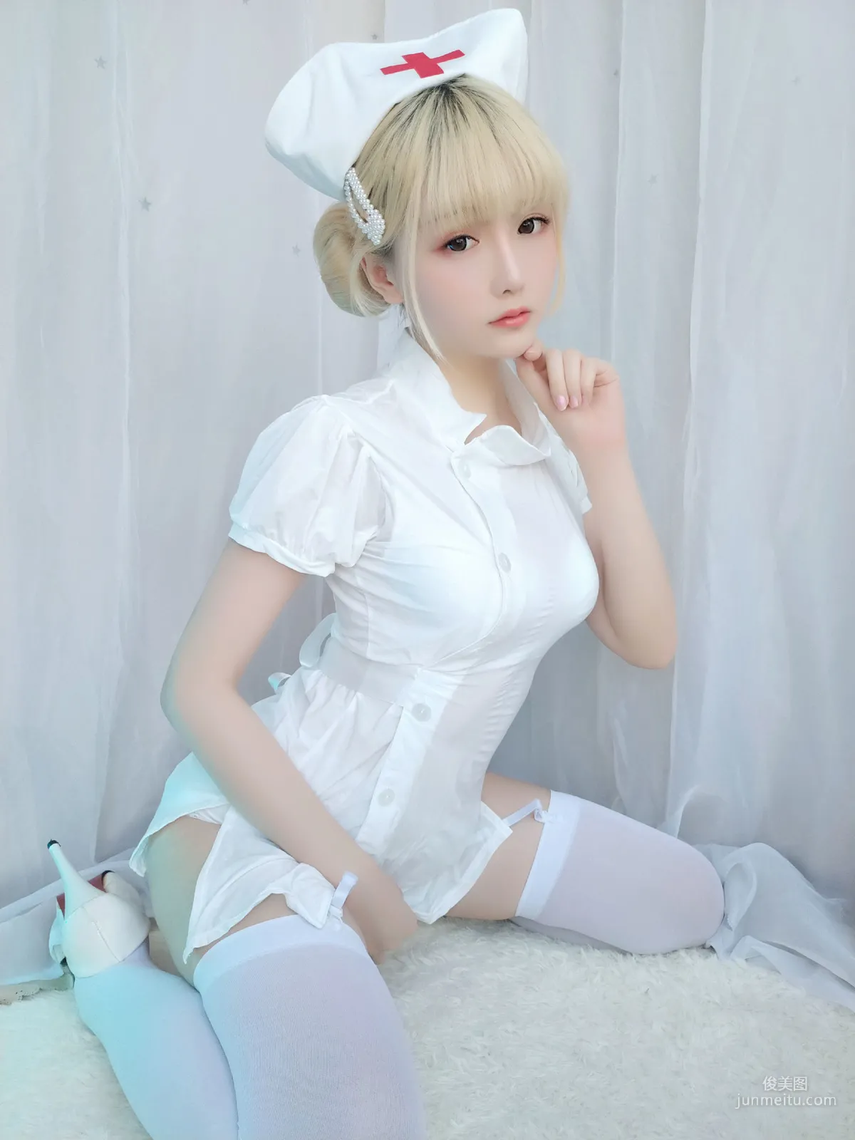 星之遲遲 《夜勤病棟》 [福利COSPLAY] 寫真集 17