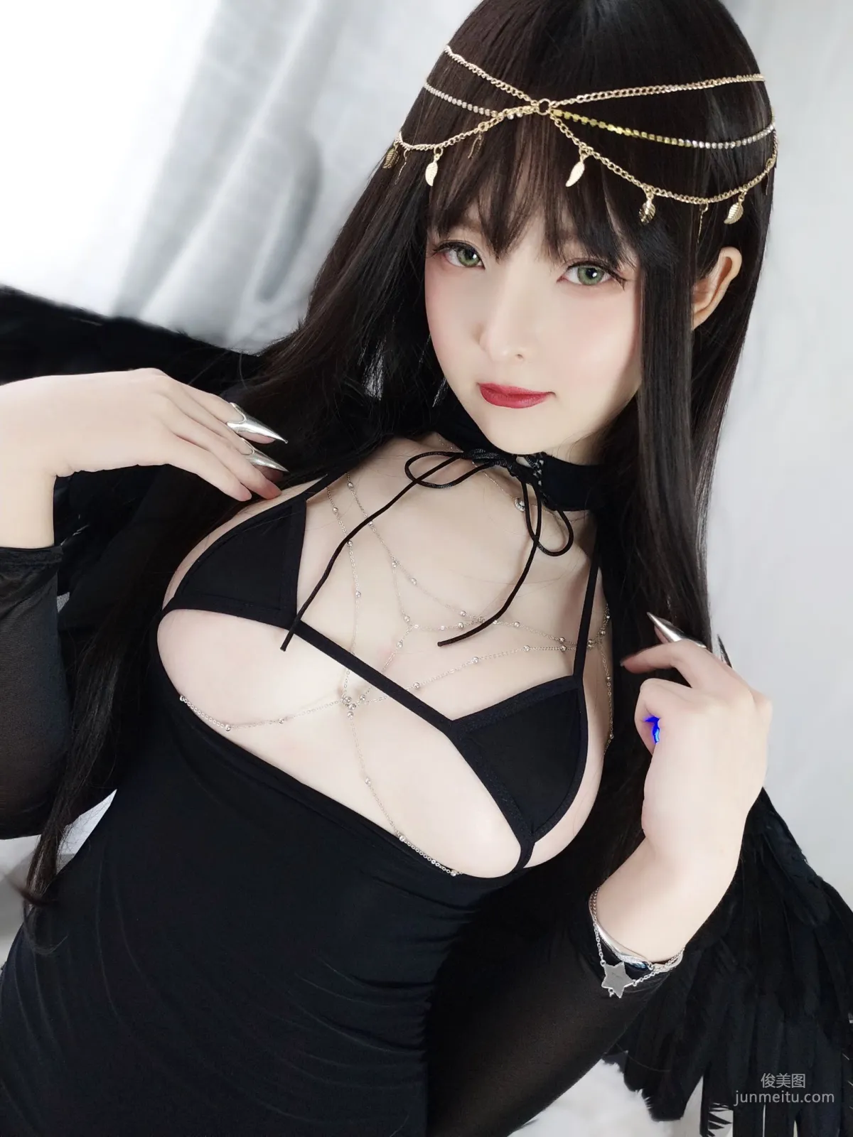 一小央澤《烏鴉少女》 [COSPLAY美女] 寫真集 15
