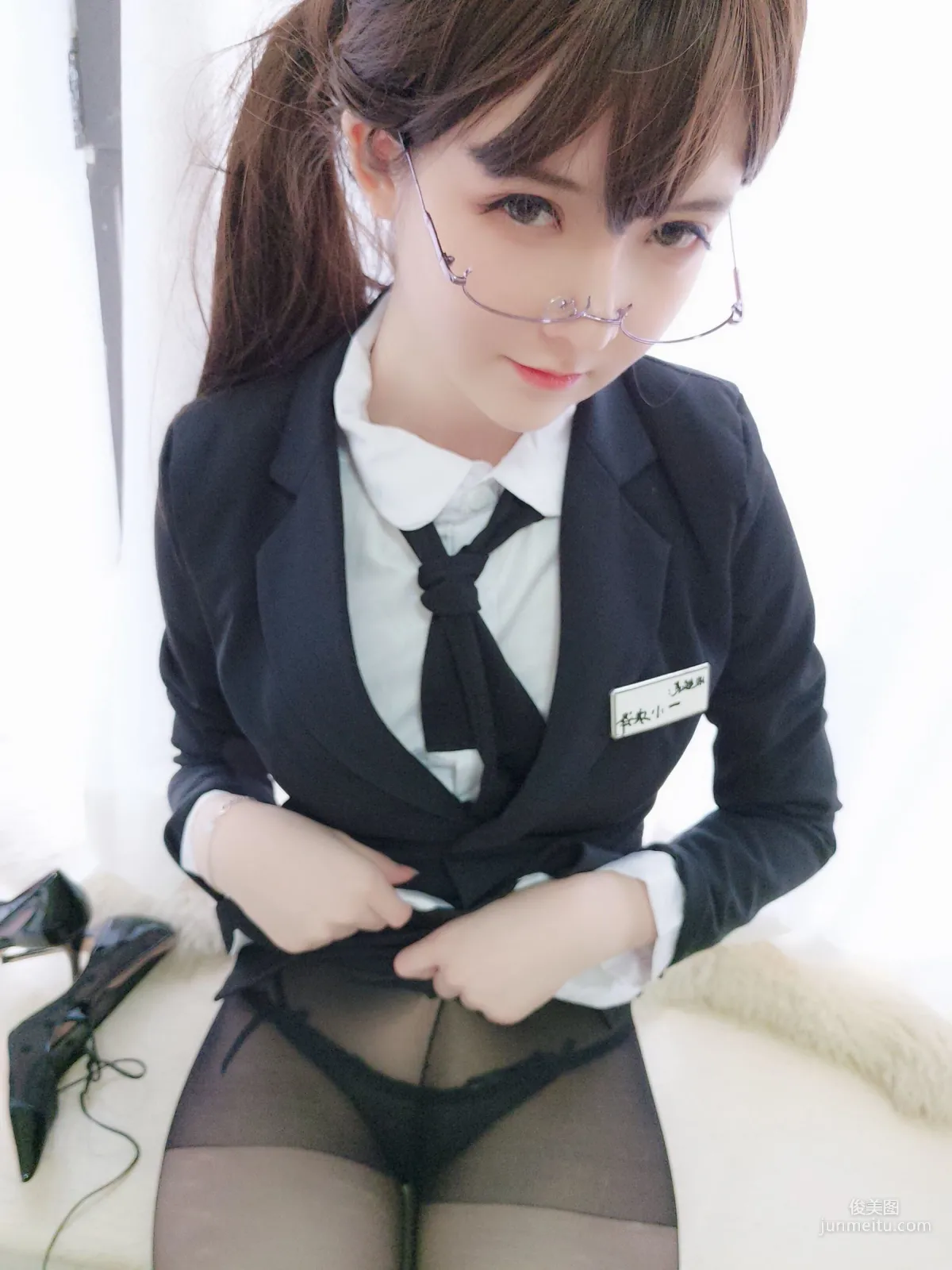 一小央澤《助理姐姐》 [COSPLAY美女] 寫真集 34