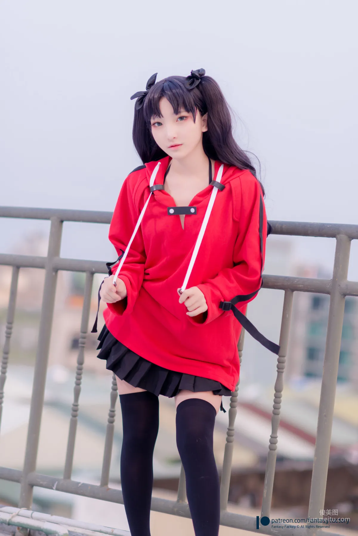 COSER小丁 《单车少女 黑胶 情趣网衫》 [Fantasy Factory] 写真集27