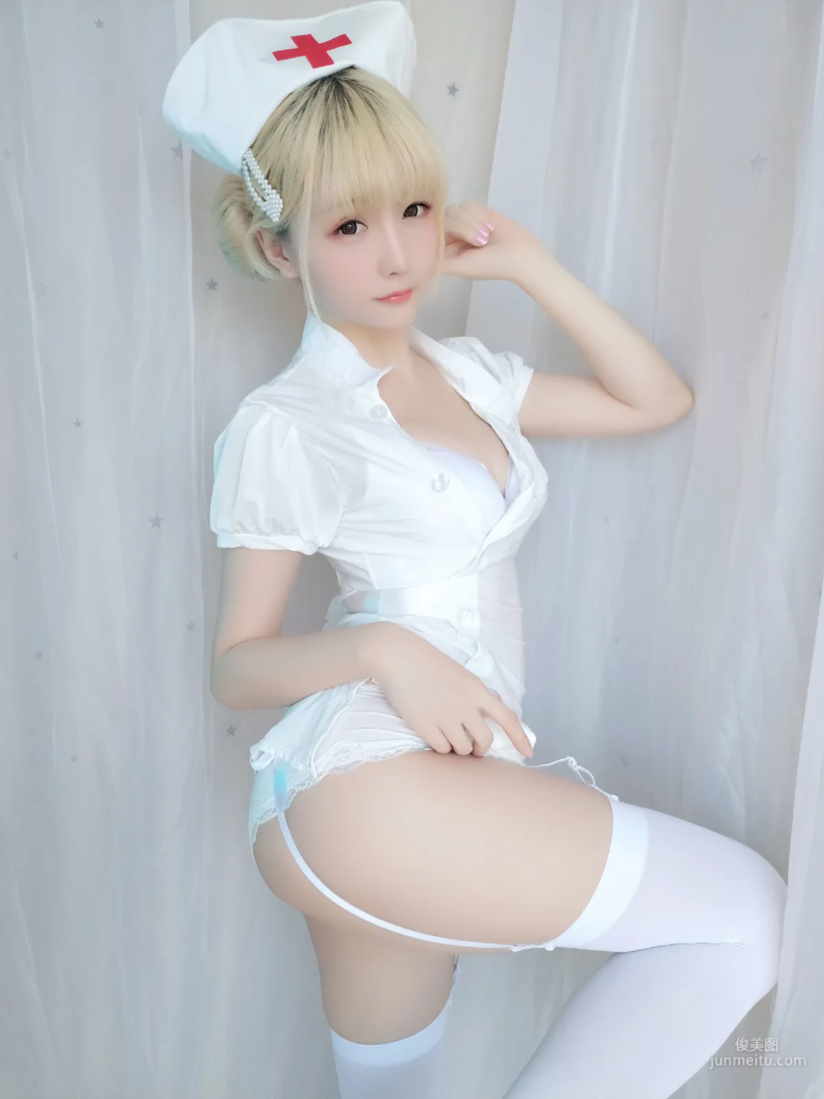 星之遲遲 《夜勤病棟》 [福利COSPLAY] 寫真集 22
