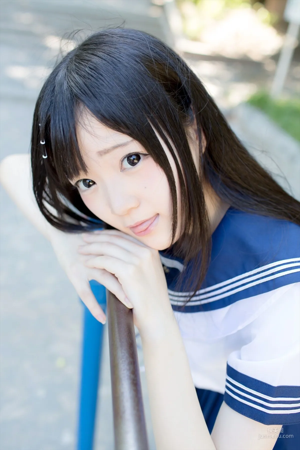 まきろん。《君夏 - 君と僕の夏休み》 制服  写真集23