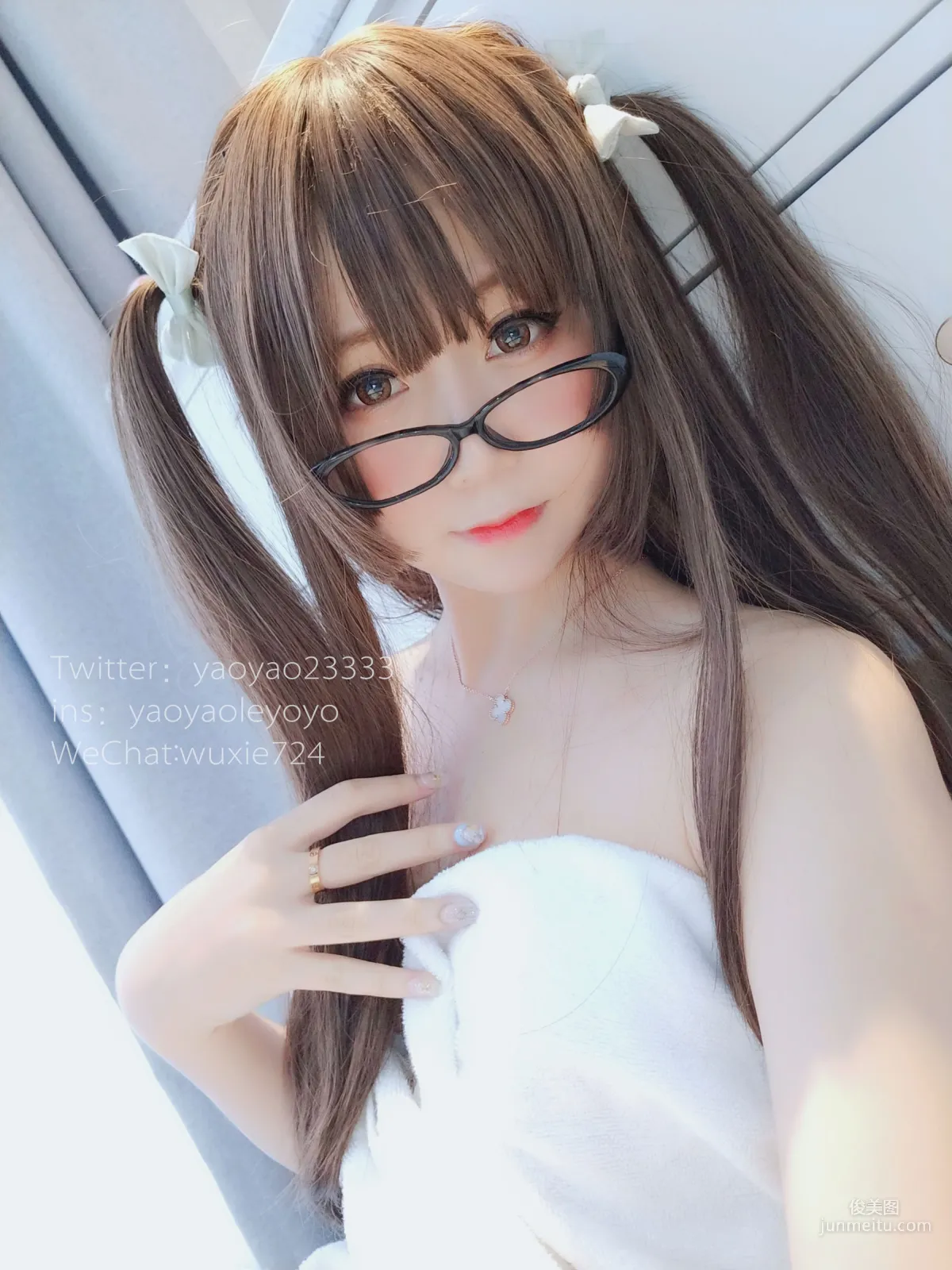 搖搖樂yoyo《浴巾風情》 [COSPLAY福利] 寫真集 24