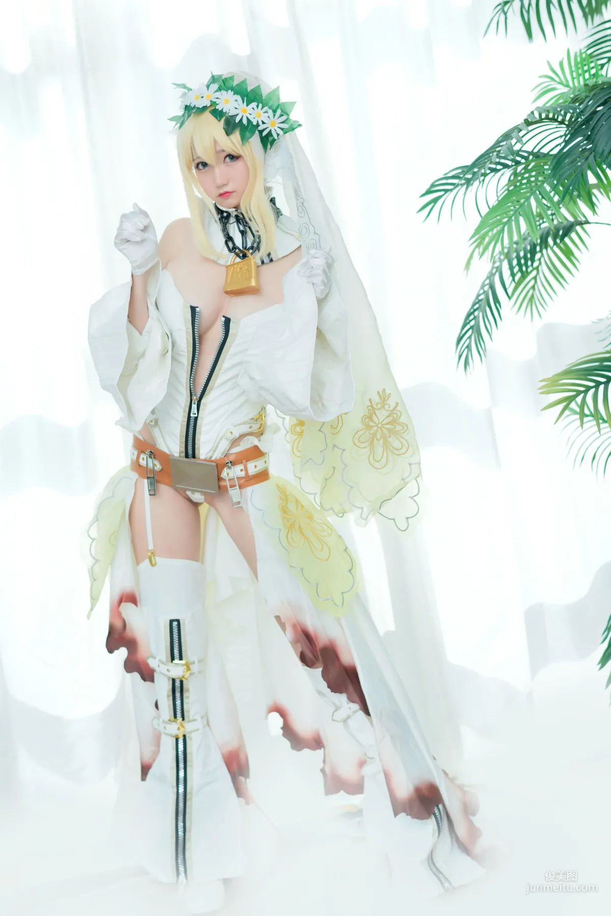 Nagesa魔物女《白衣騎士》 [COSPLAY美女] 寫真集 22
