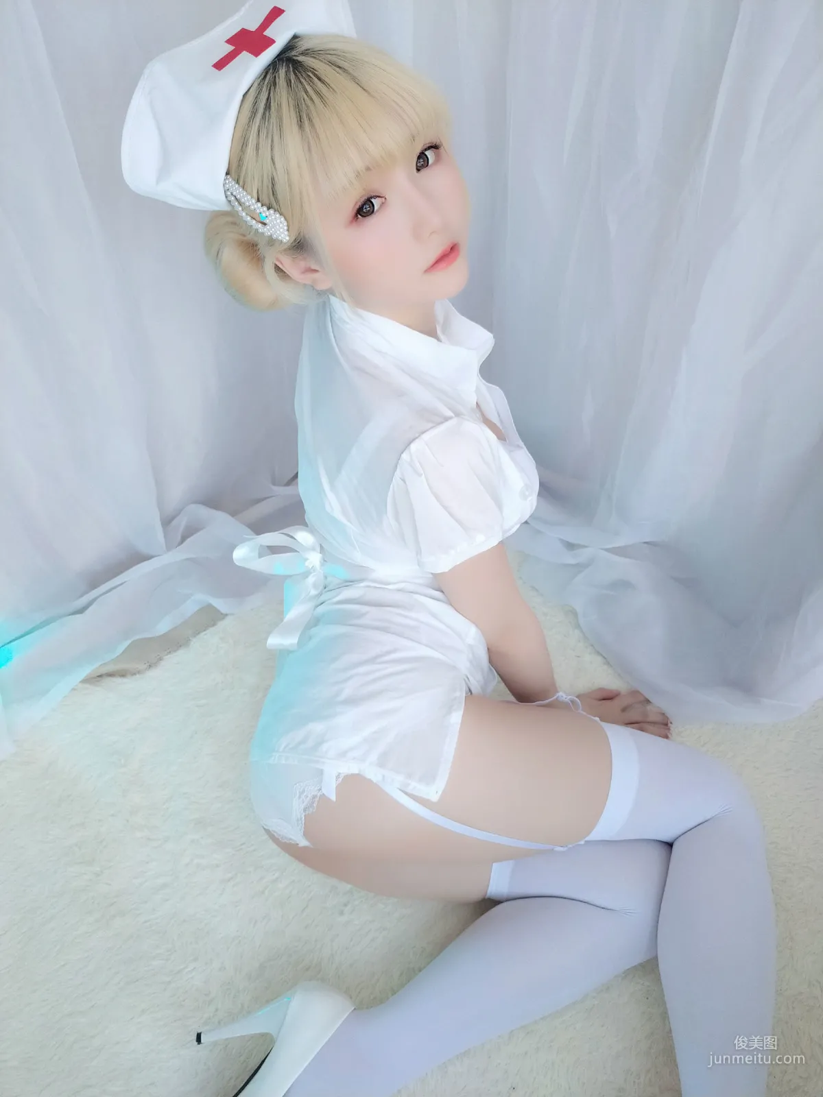 星之遲遲 《夜勤病棟》 [福利COSPLAY] 寫真集 42