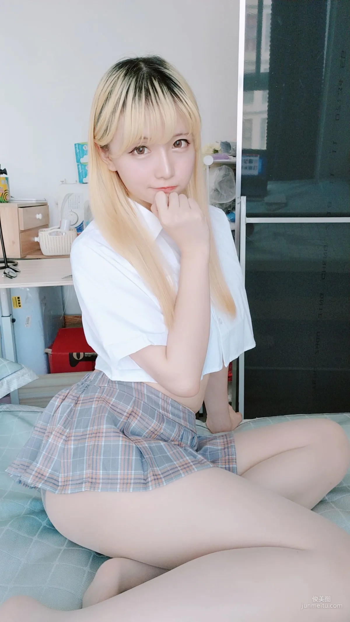 萌妹星之遲遲《短裙制服》 [福利COSPLAY] 寫真集 14