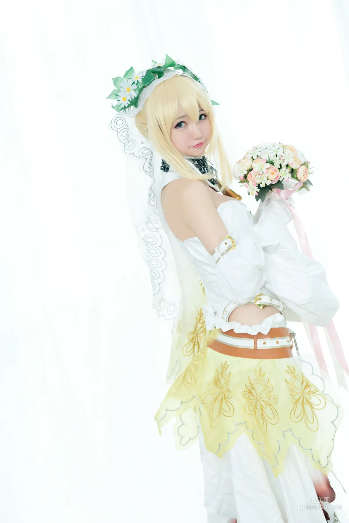 Nagesa魔物女《白衣騎士》 [COSPLAY美女] 寫真集 26