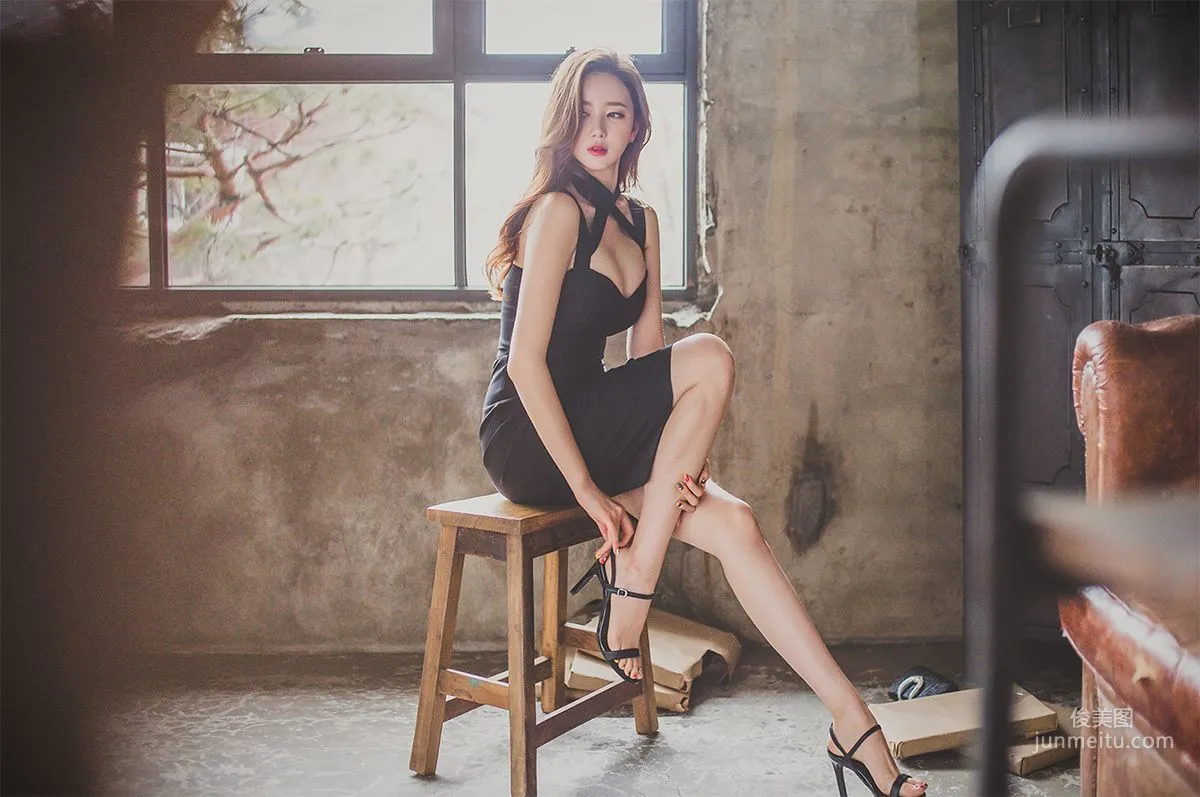李妍靜《絕美氣質女神5》韓國美女寫真集 46