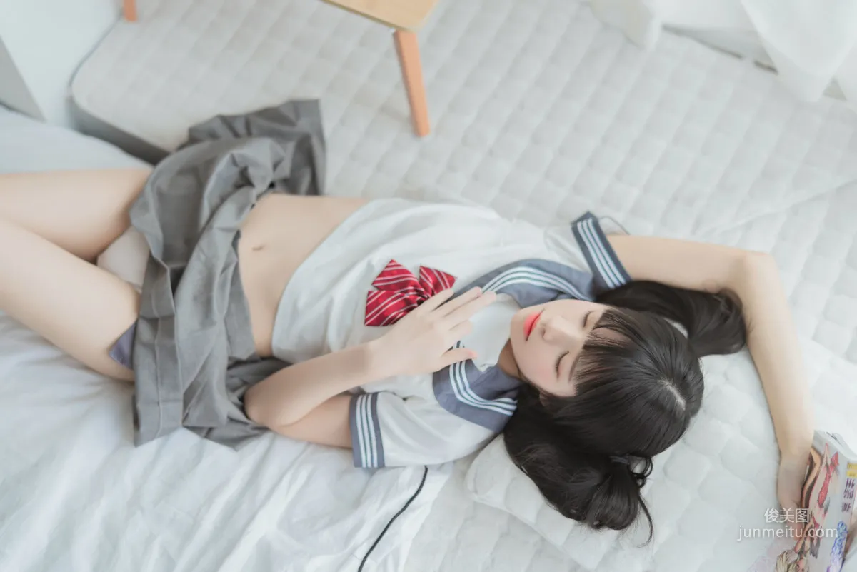COSER桜桃喵《心形胖次》 [COSPLAY美女] 寫真集 45
